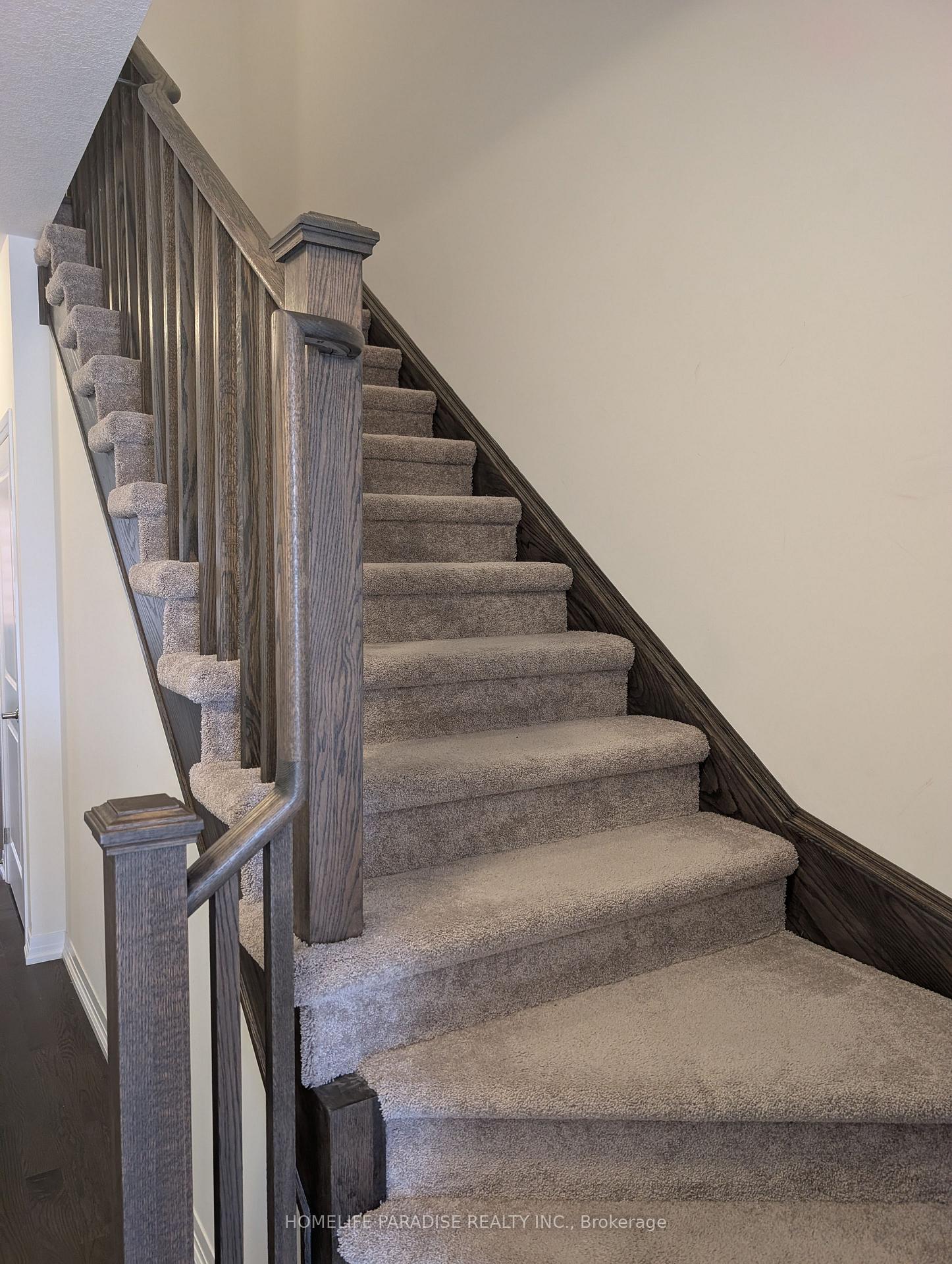 Photo 7 of Unit 3, 15 Blacklock Street E, Cambridge, Westview — HOMEH