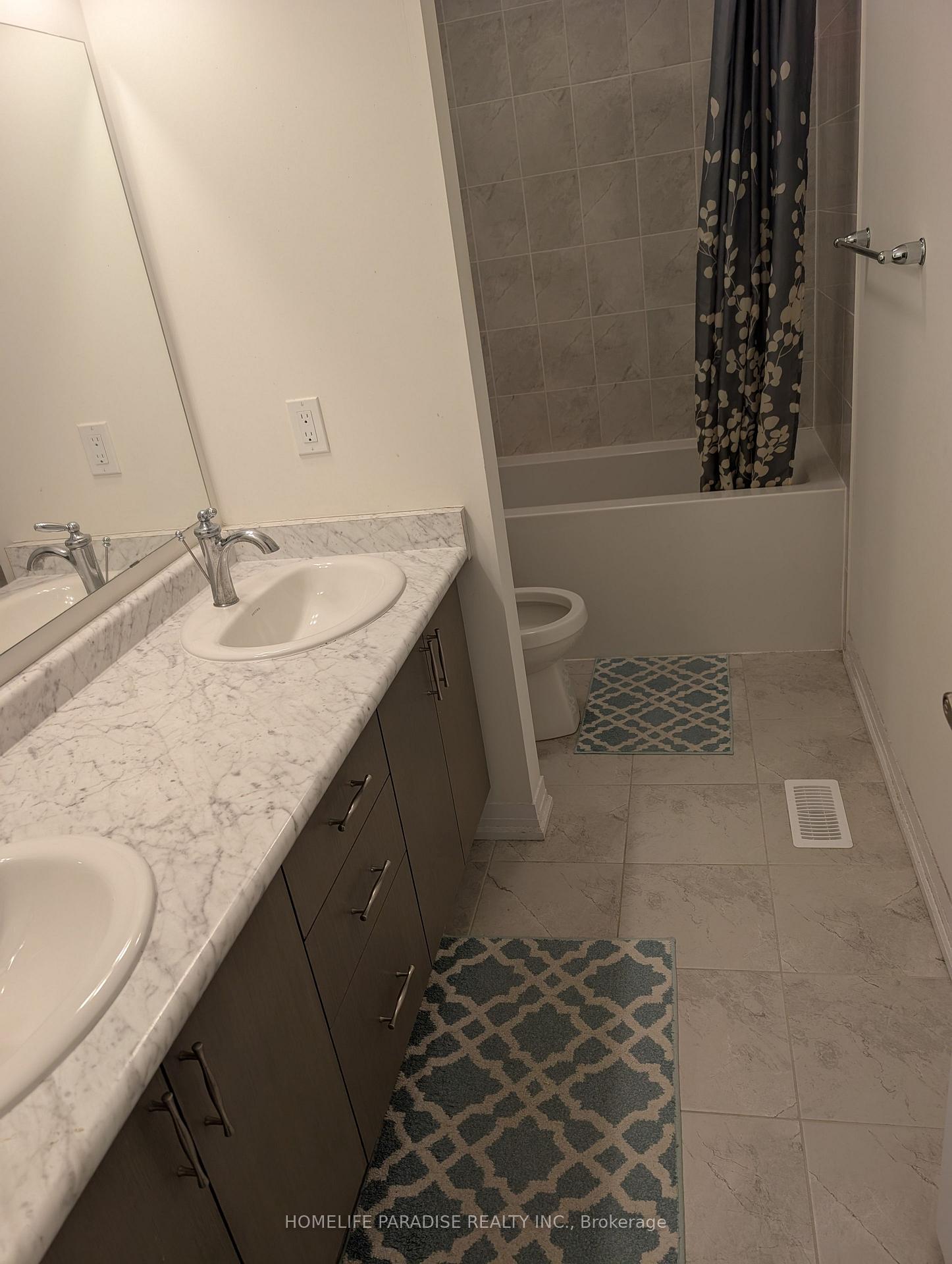 Photo 14 of Unit 3, 15 Blacklock Street E, Cambridge, Westview — HOMEH