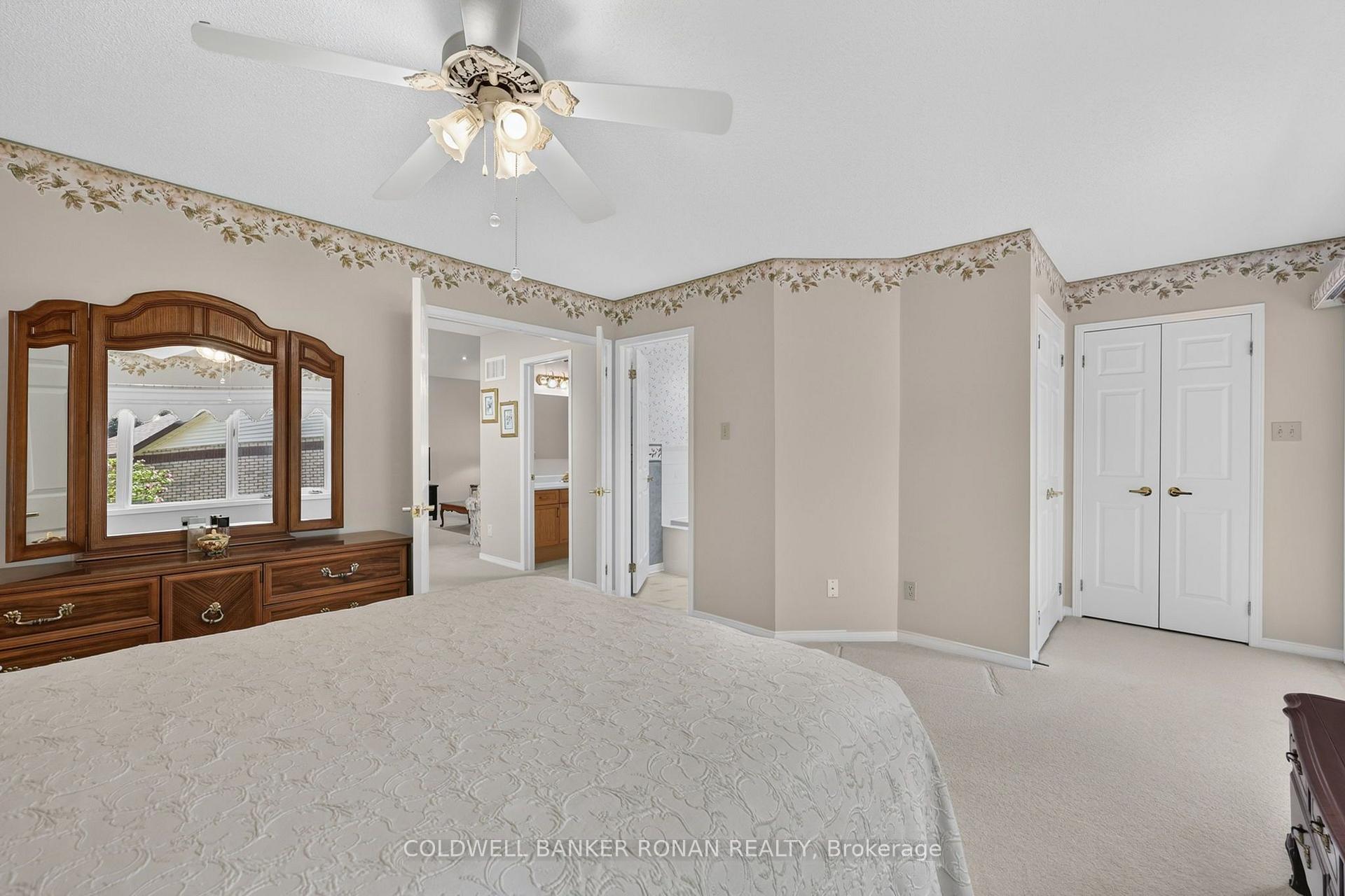 Photo 17 of Unit 11, 101 Green Briar Road, New Tecumseth, Alliston — HOMEH