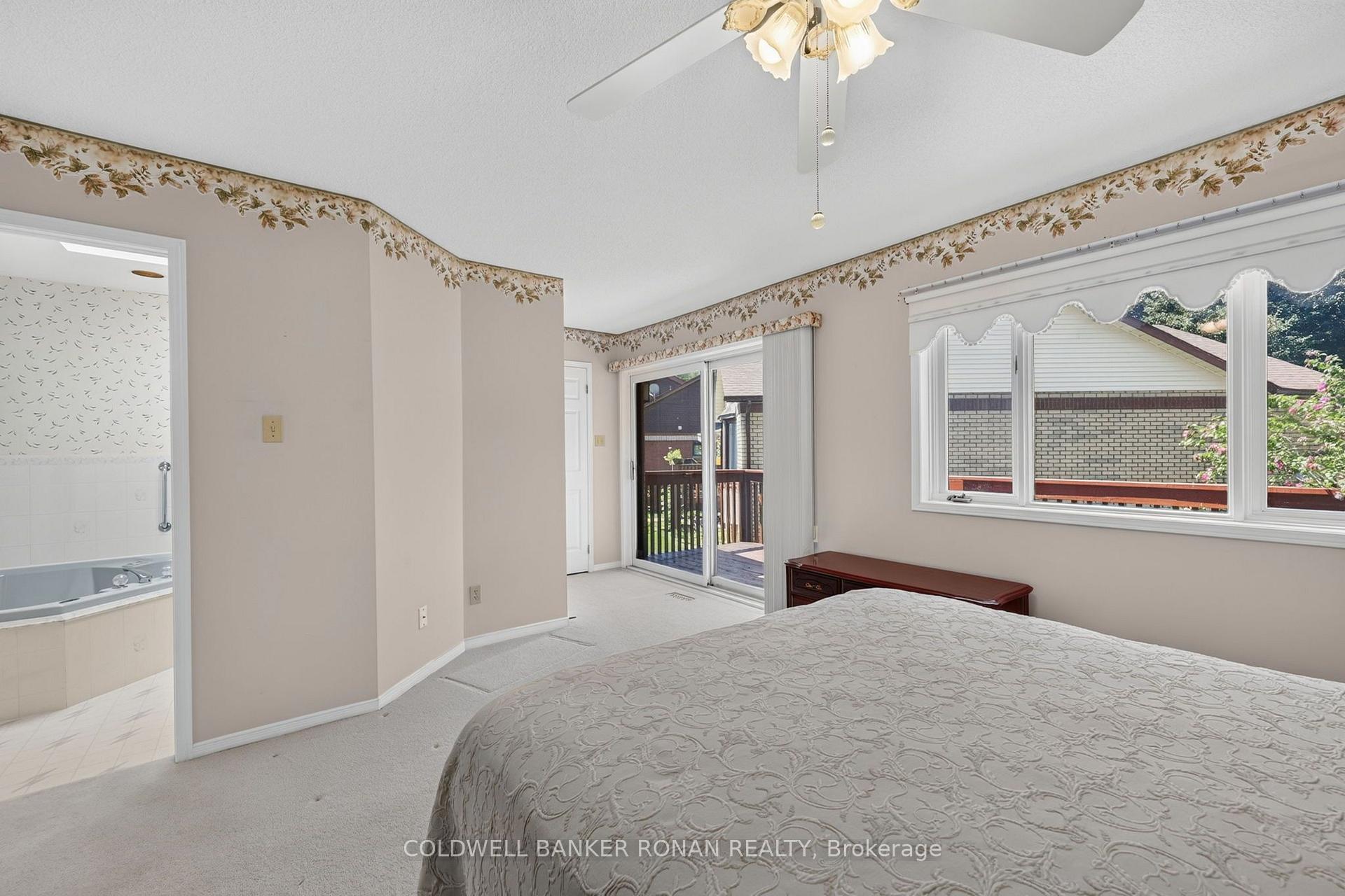 Photo 19 of Unit 11, 101 Green Briar Road, New Tecumseth, Alliston — HOMEH