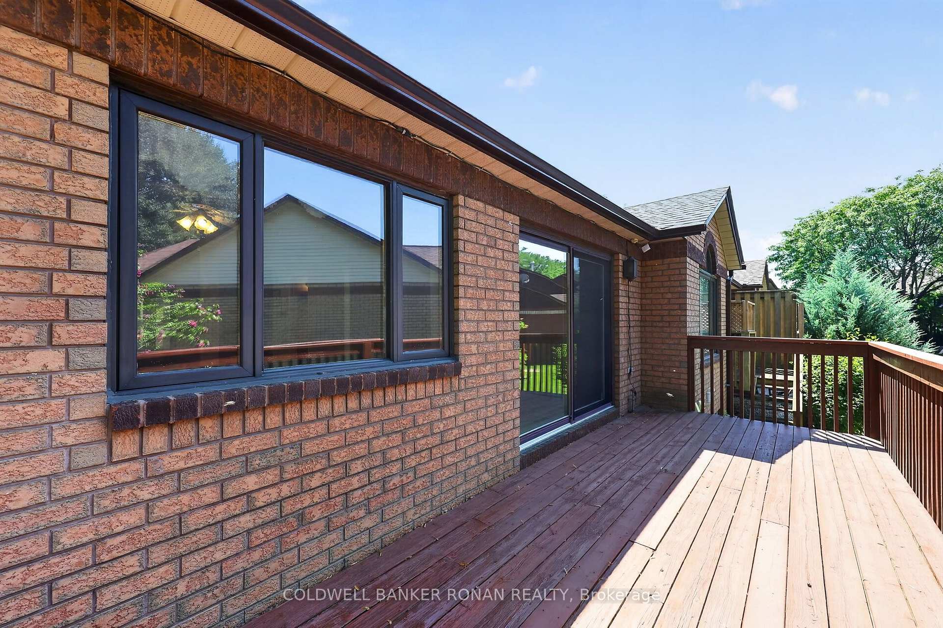 Photo 32 of Unit 11, 101 Green Briar Road, New Tecumseth, Alliston — HOMEH