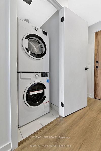 Photo 14 of Unit 401, 10 Lagerfeld Drive, Brampton, Northwest Brampton — HOMEH