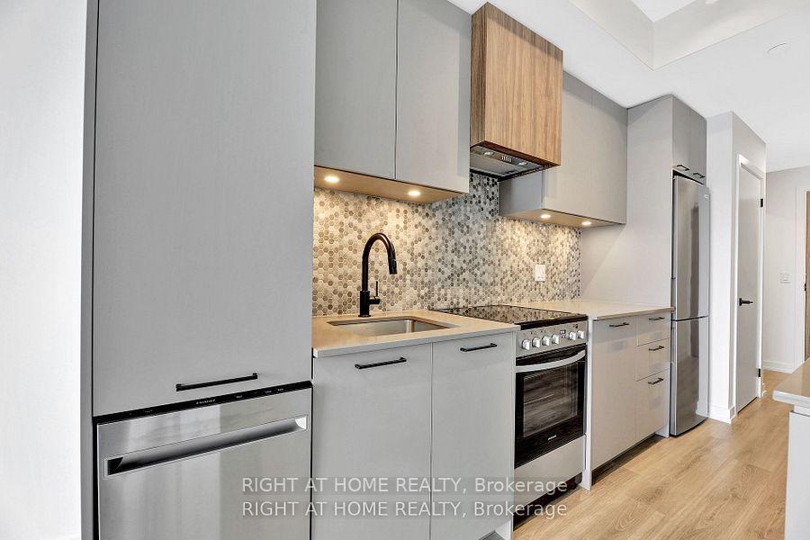 Photo 19 of Unit 401, 10 Lagerfeld Drive, Brampton, Northwest Brampton — HOMEH