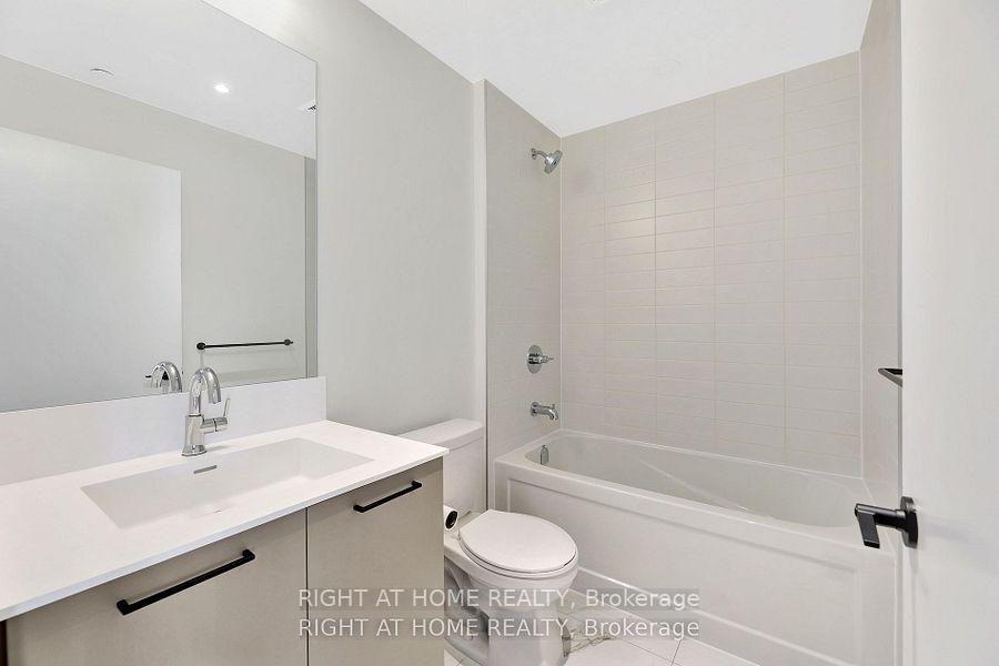 Photo 25 of Unit 401, 10 Lagerfeld Drive, Brampton, Northwest Brampton — HOMEH
