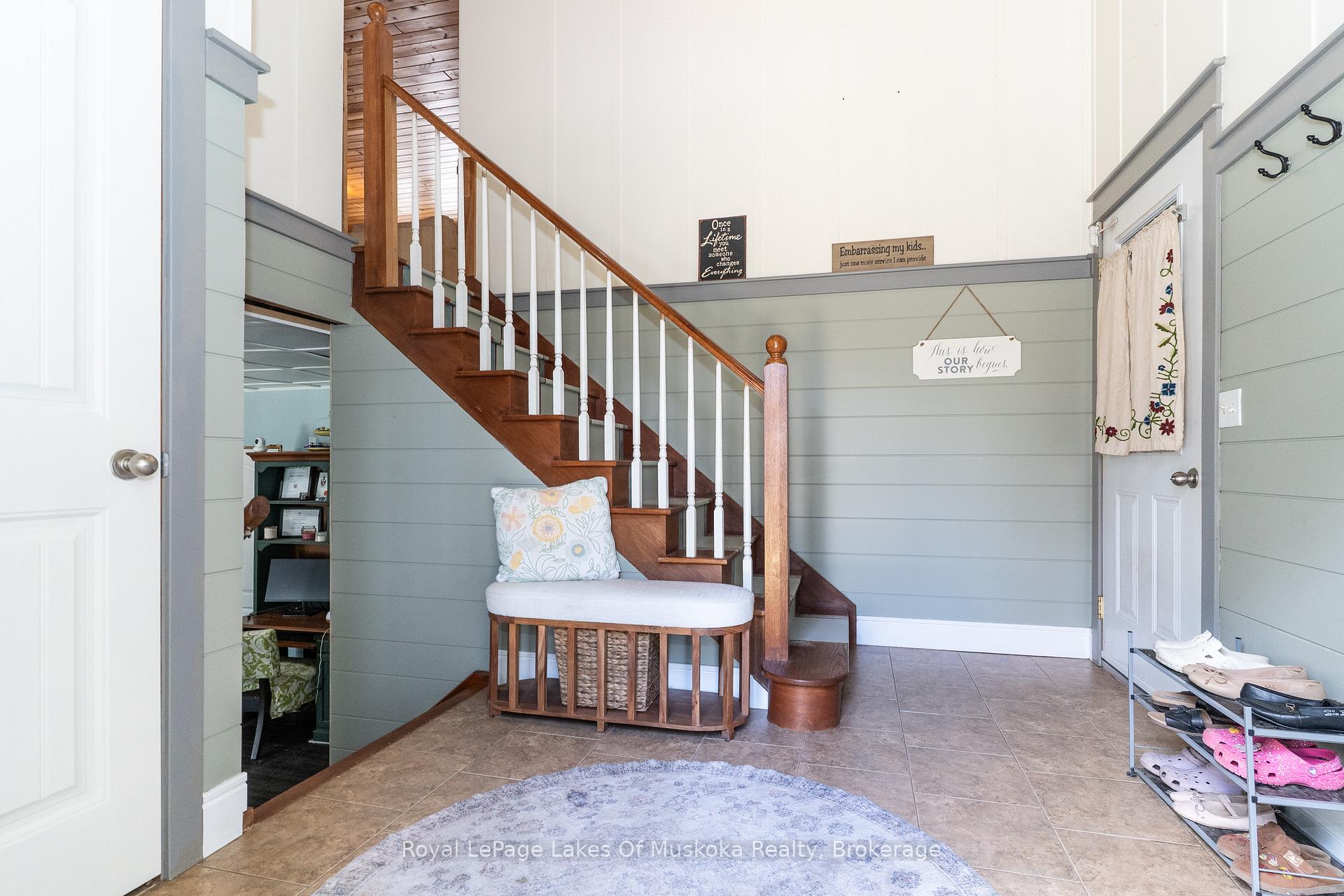 Photo 6 of 1185 Miriam Drive, Bracebridge, Oakley — HOMEH