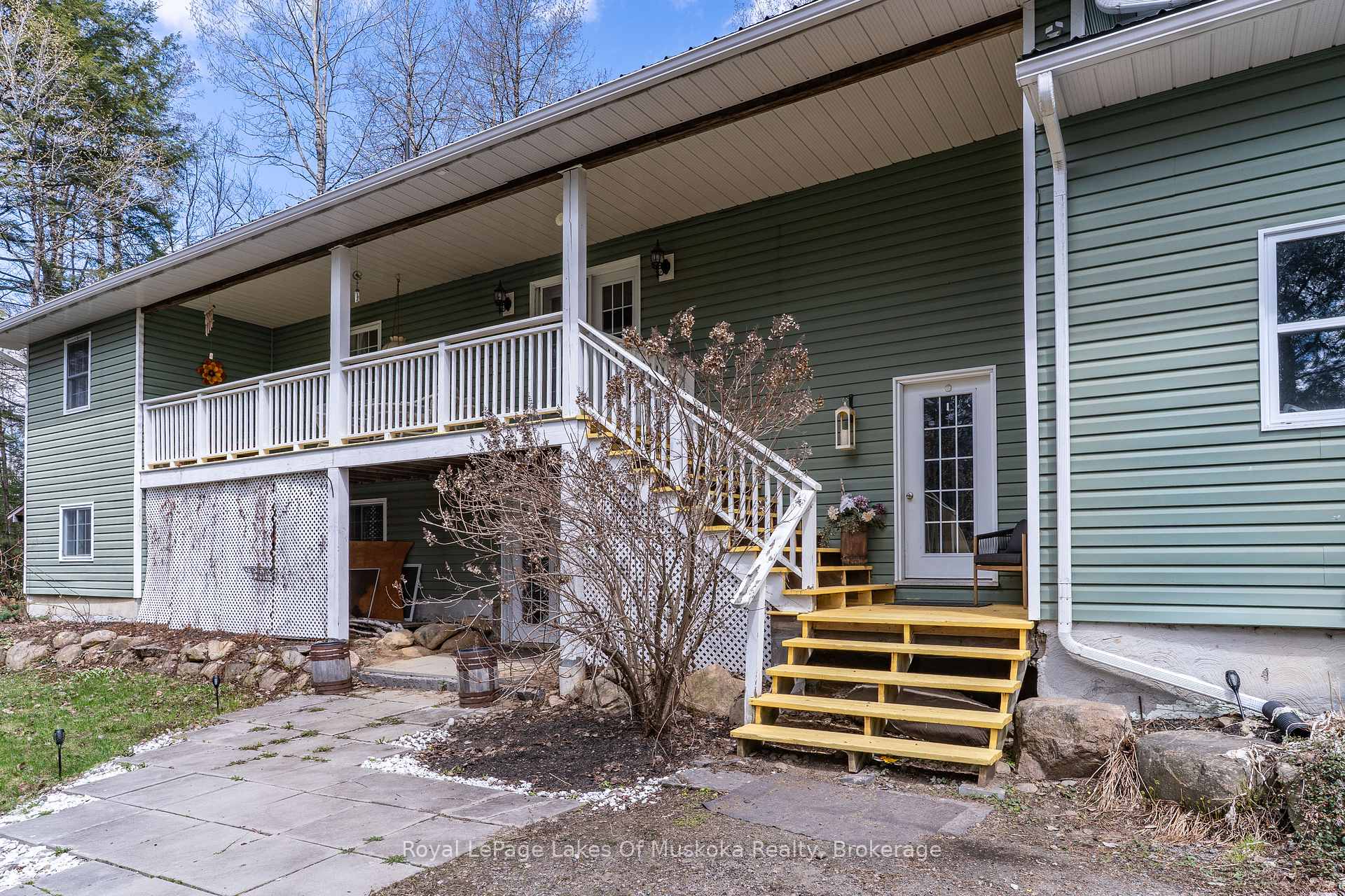 Photo 4 of 1185 Miriam Drive, Bracebridge, Oakley — HOMEH