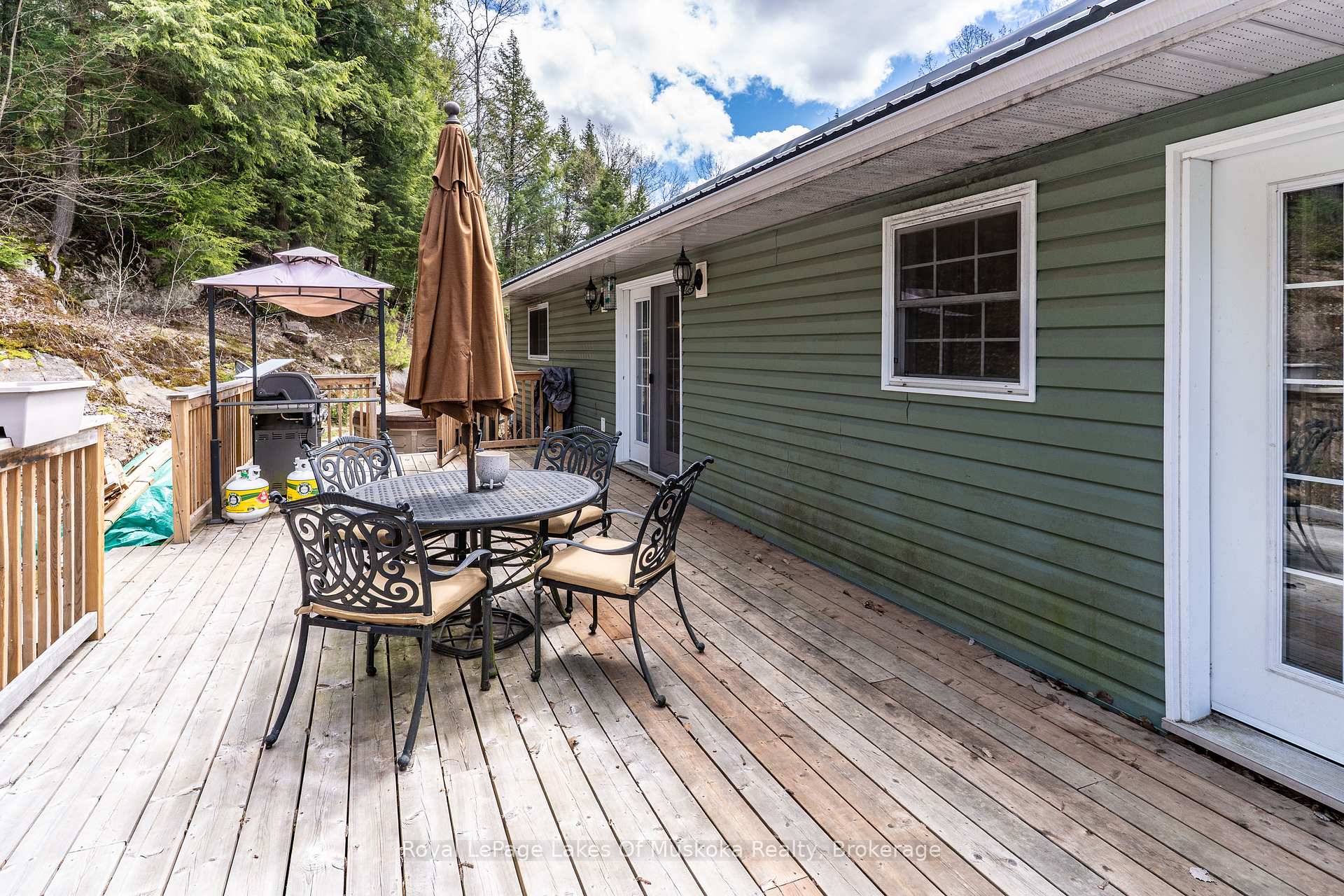 Photo 43 of 1185 Miriam Drive, Bracebridge, Oakley — HOMEH