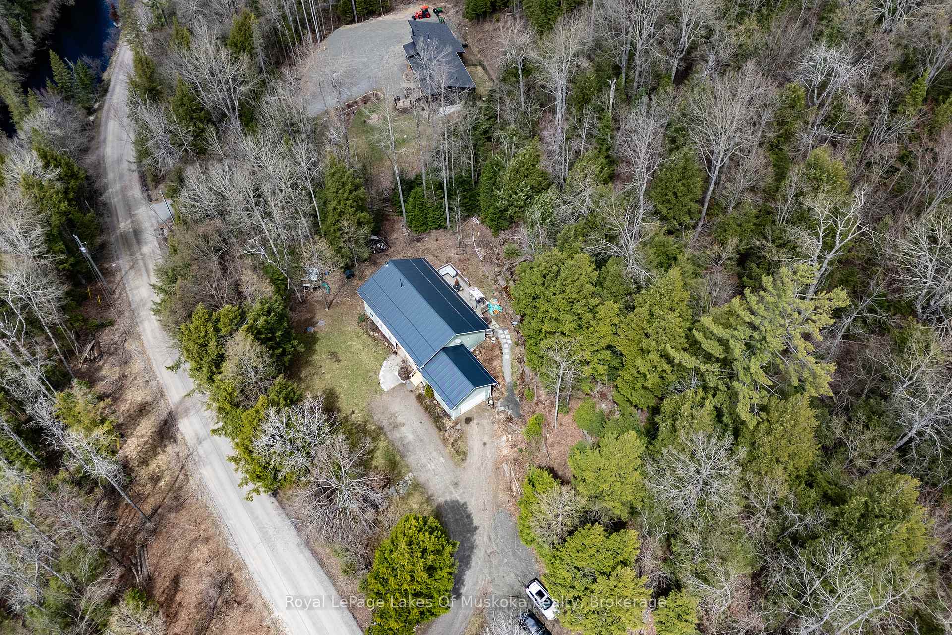Photo 48 of 1185 Miriam Drive, Bracebridge, Oakley — HOMEH