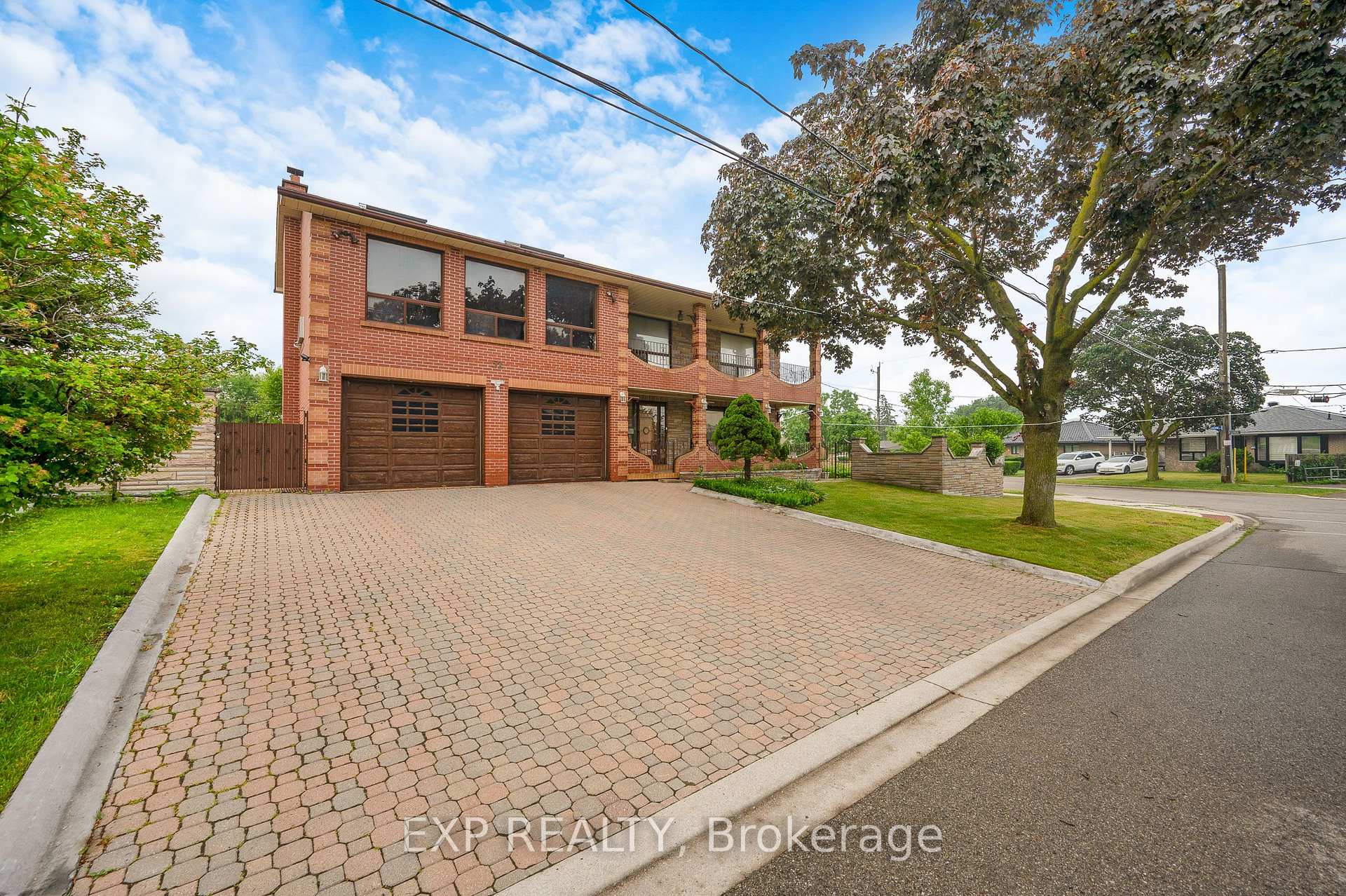 Photo 52 of 52 Storer Drive, North York, Humbermede — HOMEH