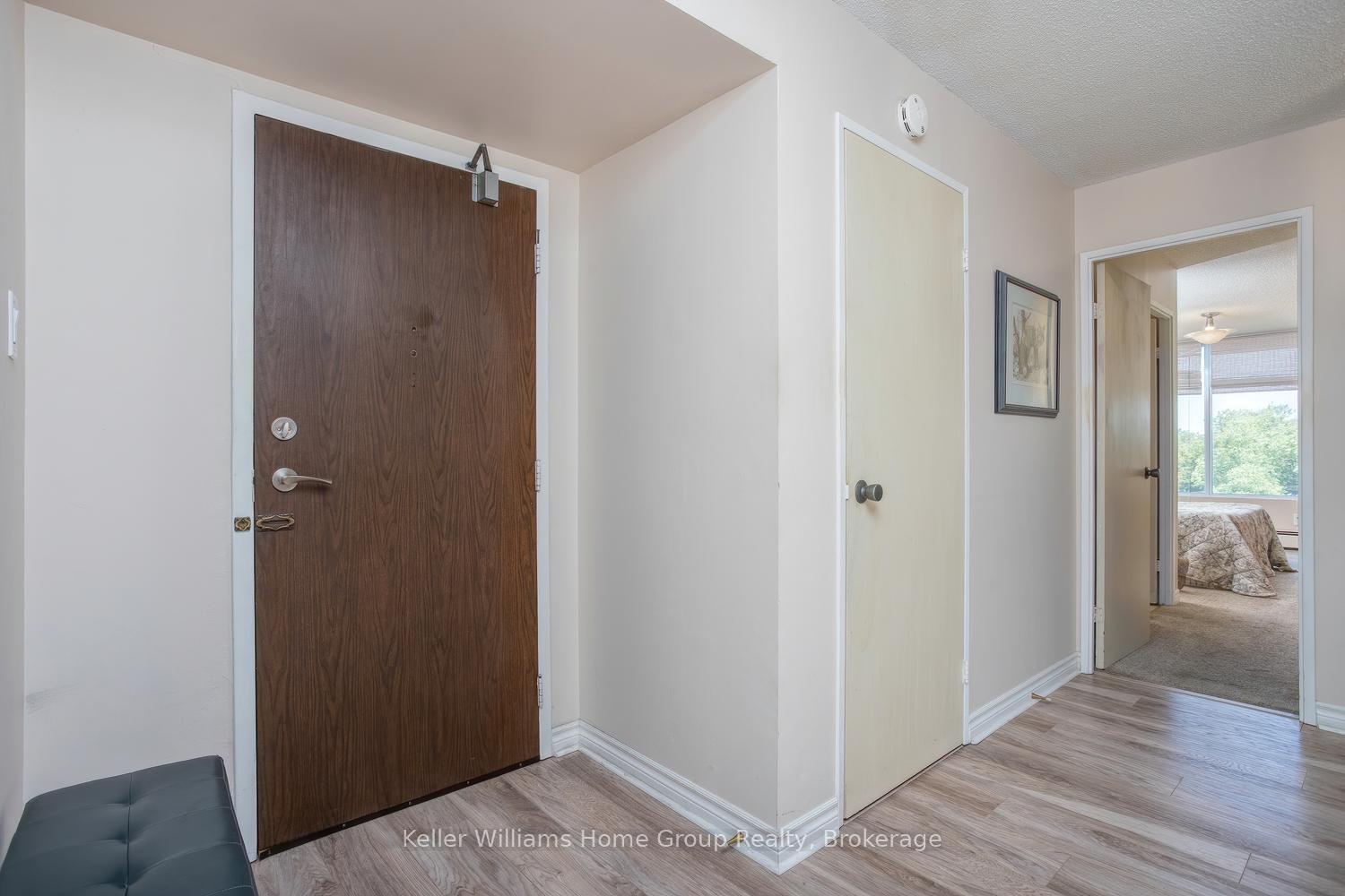 Photo 3 of Unit 505, 23 Woodlawn Road E, Guelph, Riverside Park — HOMEH