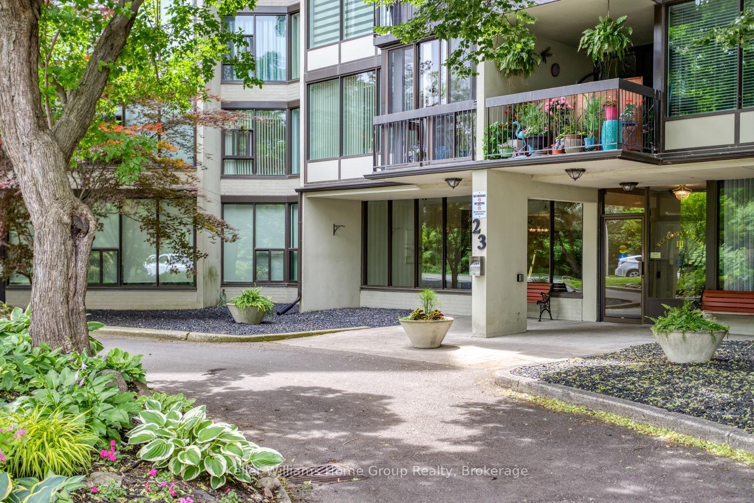 Photo 9 of Unit 505, 23 Woodlawn Road E, Guelph, Riverside Park — HOMEH