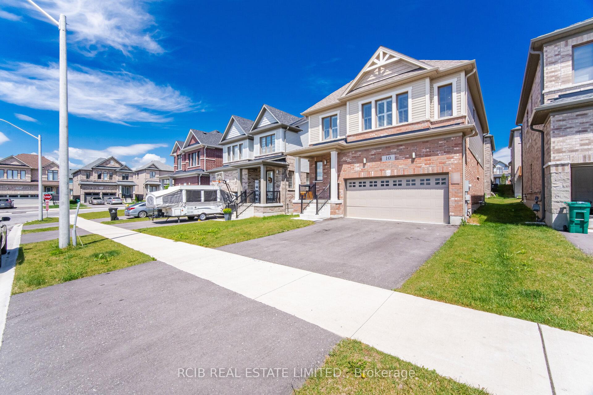 Photo 3 of 10 Thomas Gemmell Road, North Dumfries, Ayr — HOMEH