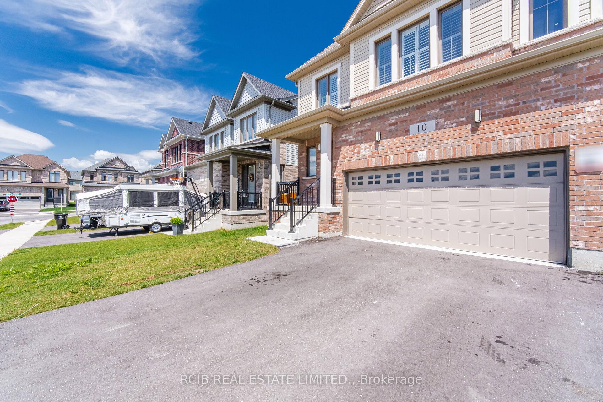 Photo 4 of 10 Thomas Gemmell Road, North Dumfries, Ayr — HOMEH