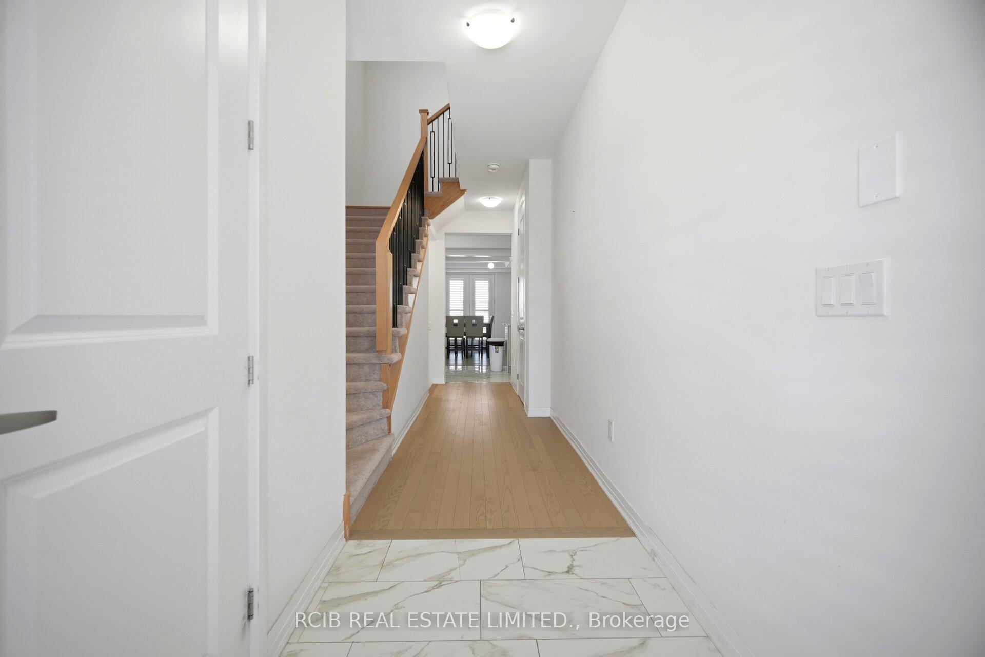Photo 8 of 10 Thomas Gemmell Road, North Dumfries, Ayr — HOMEH