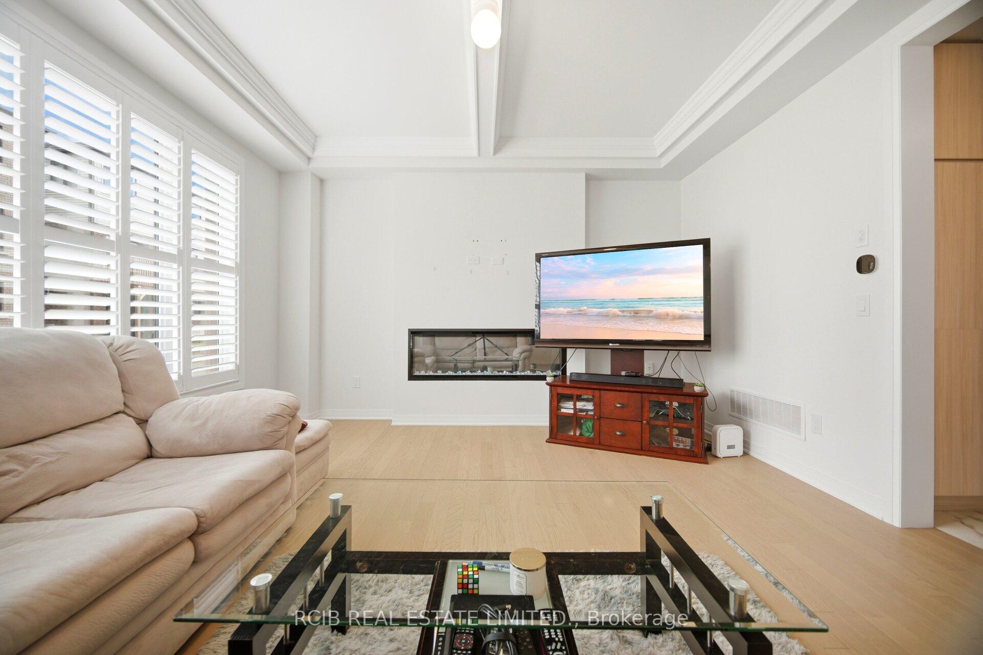 Photo 18 of 10 Thomas Gemmell Road, North Dumfries, Ayr — HOMEH
