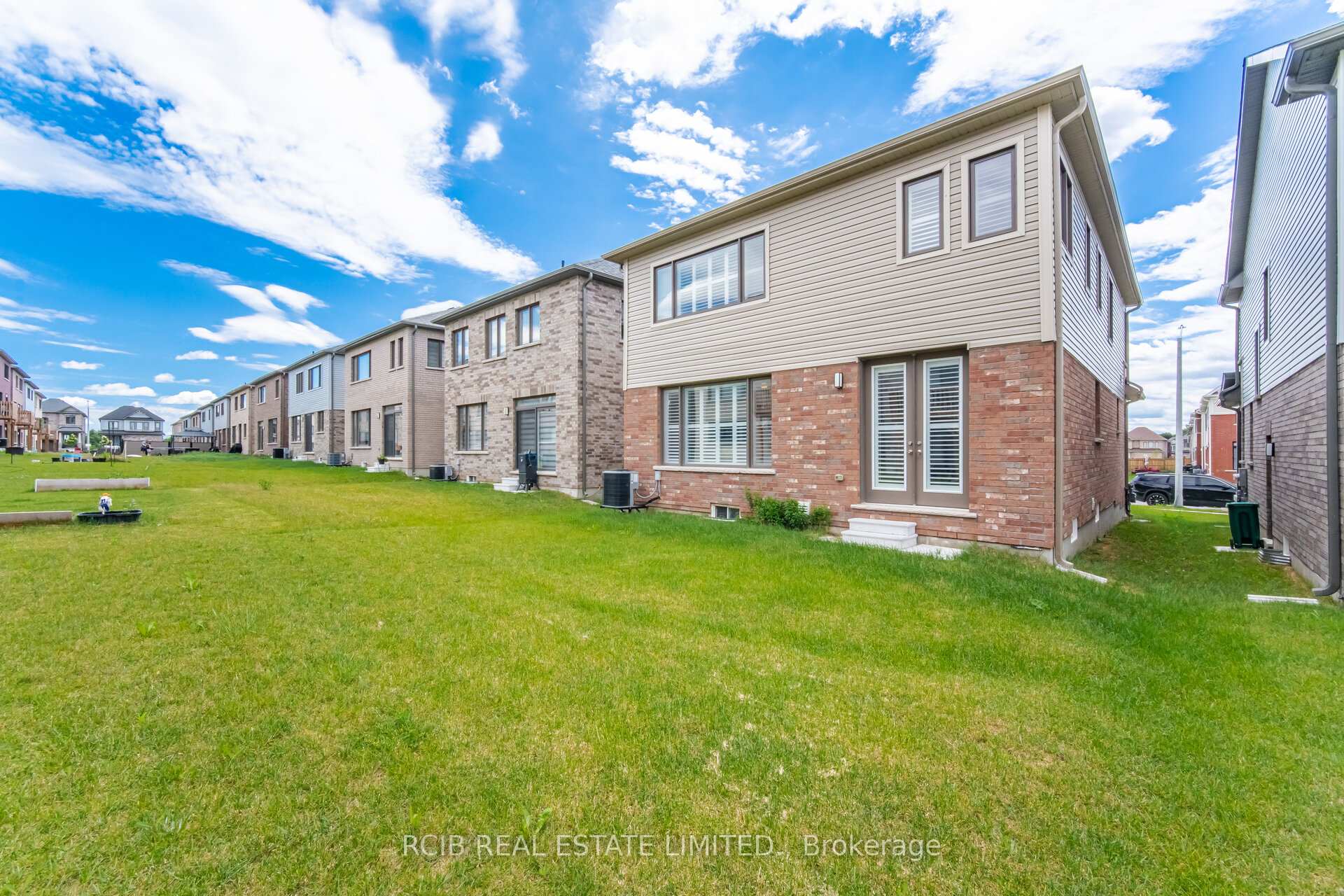 Photo 46 of 10 Thomas Gemmell Road, North Dumfries, Ayr — HOMEH