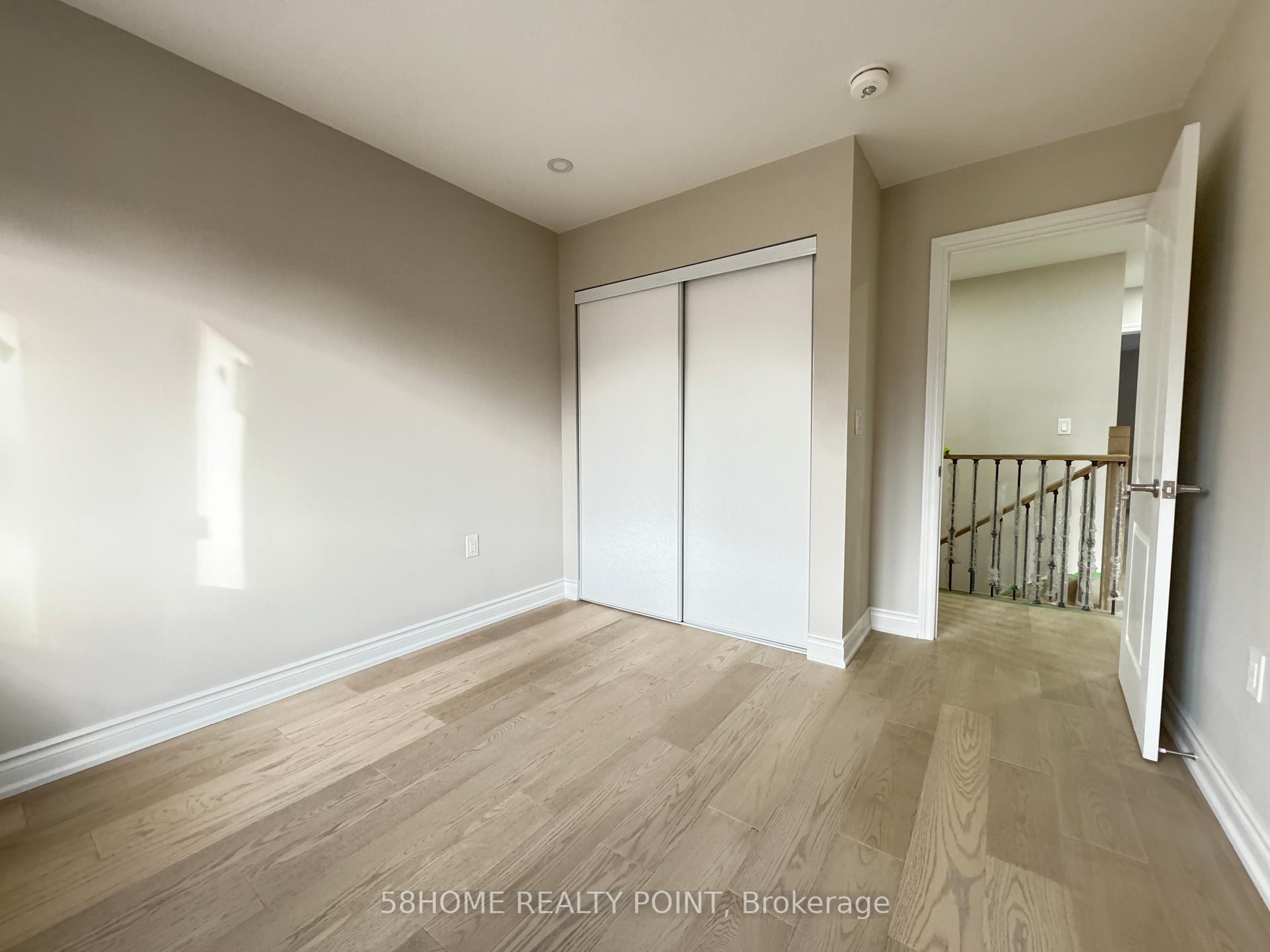 Photo 12 of Unit 3, 374 O'connor Drive, Toronto, East York — HOMEH