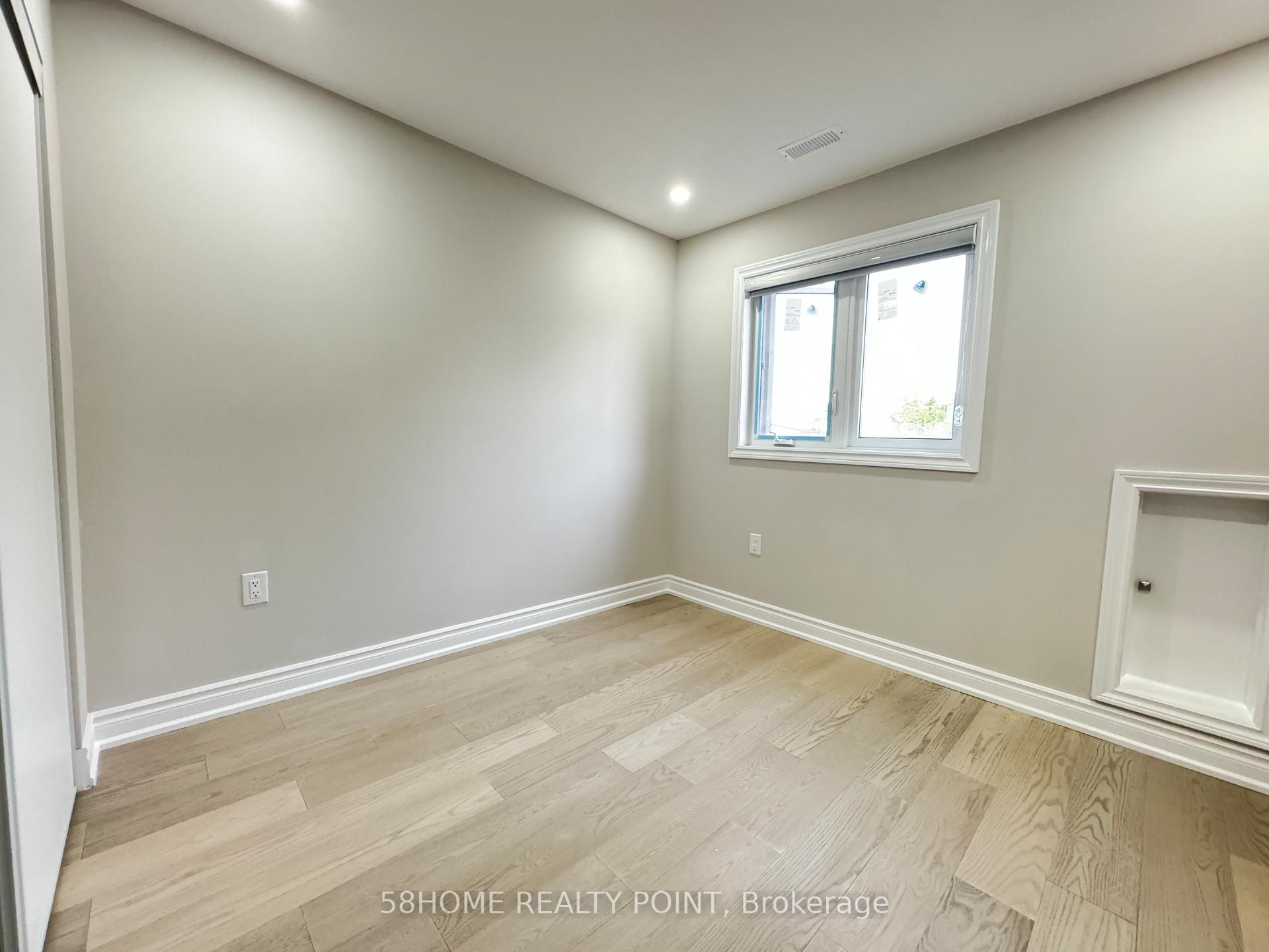 Photo 18 of Unit 3, 374 O'connor Drive, Toronto, East York — HOMEH