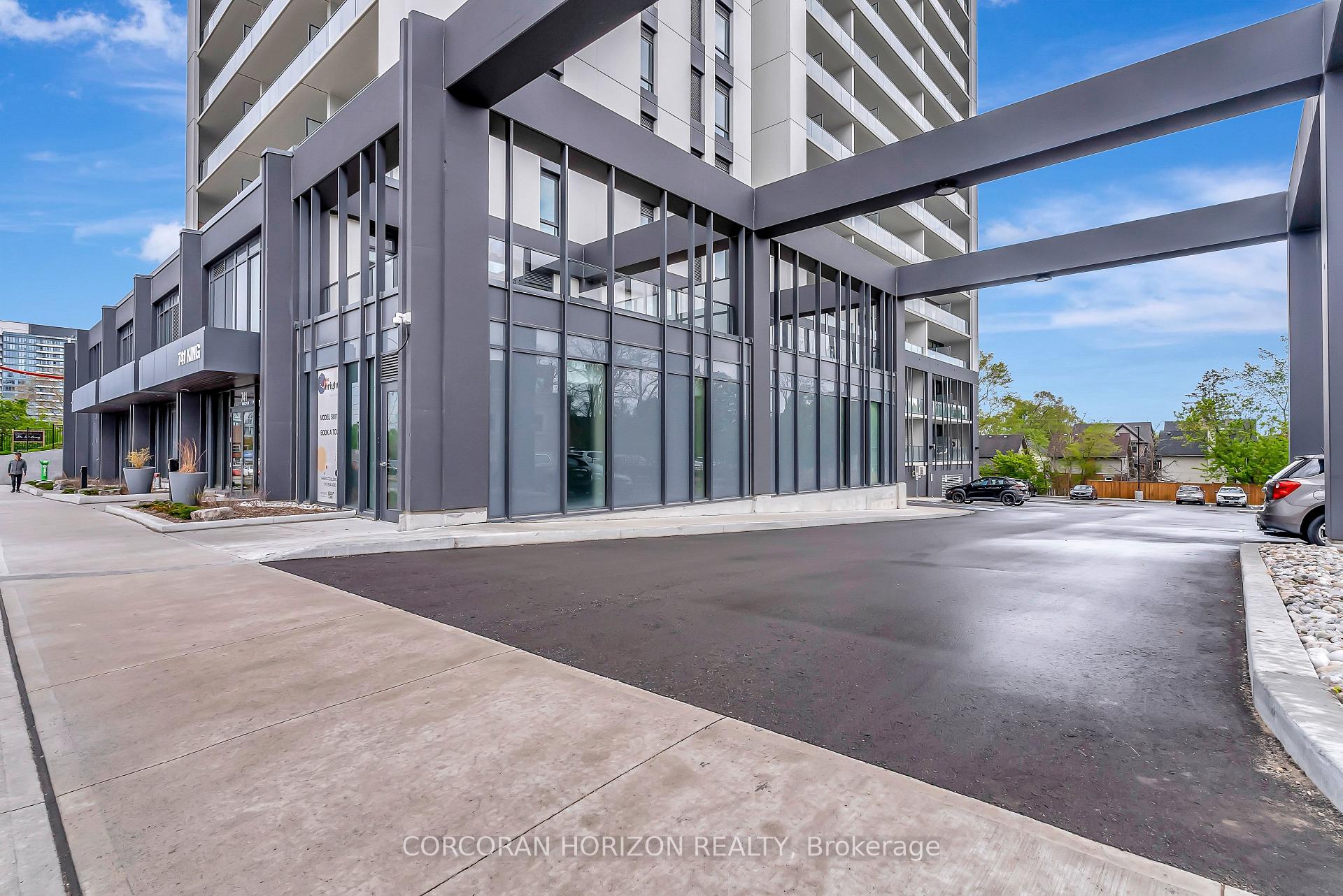 Photo 4 of Unit 1710, 741 King Street W, Waterloo, KW Hospital — HOMEH