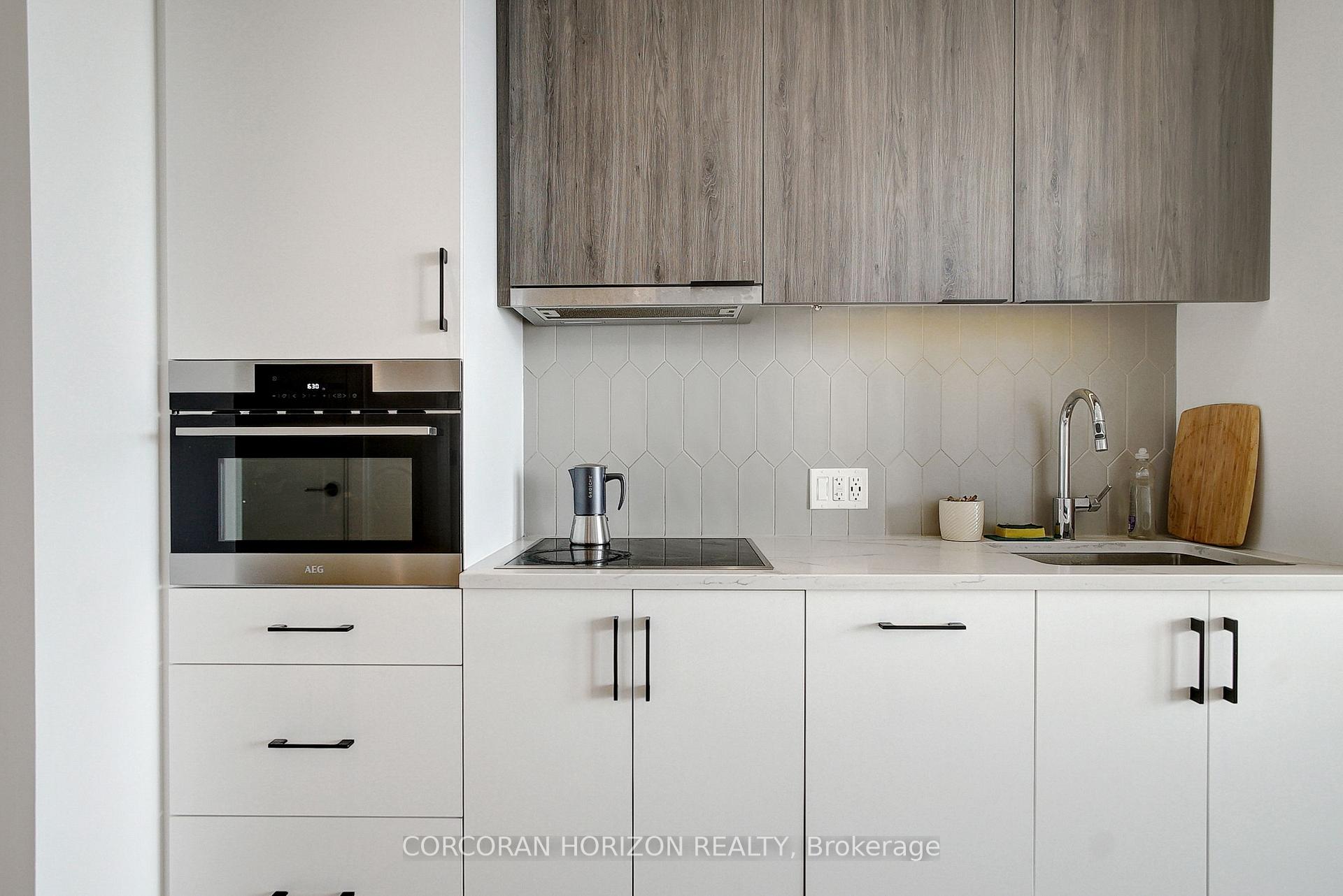 Photo 12 of Unit 1710, 741 King Street W, Waterloo, KW Hospital — HOMEH