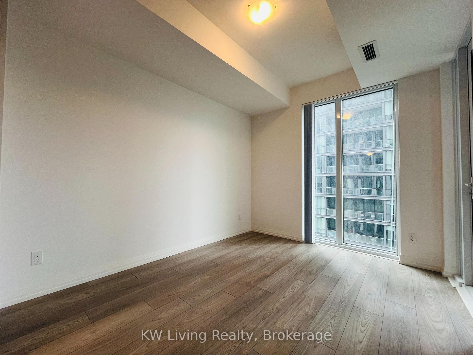 Photo 5 of Unit 1822, 400 King Street W, Toronto, Waterfront Communities — HOMEH