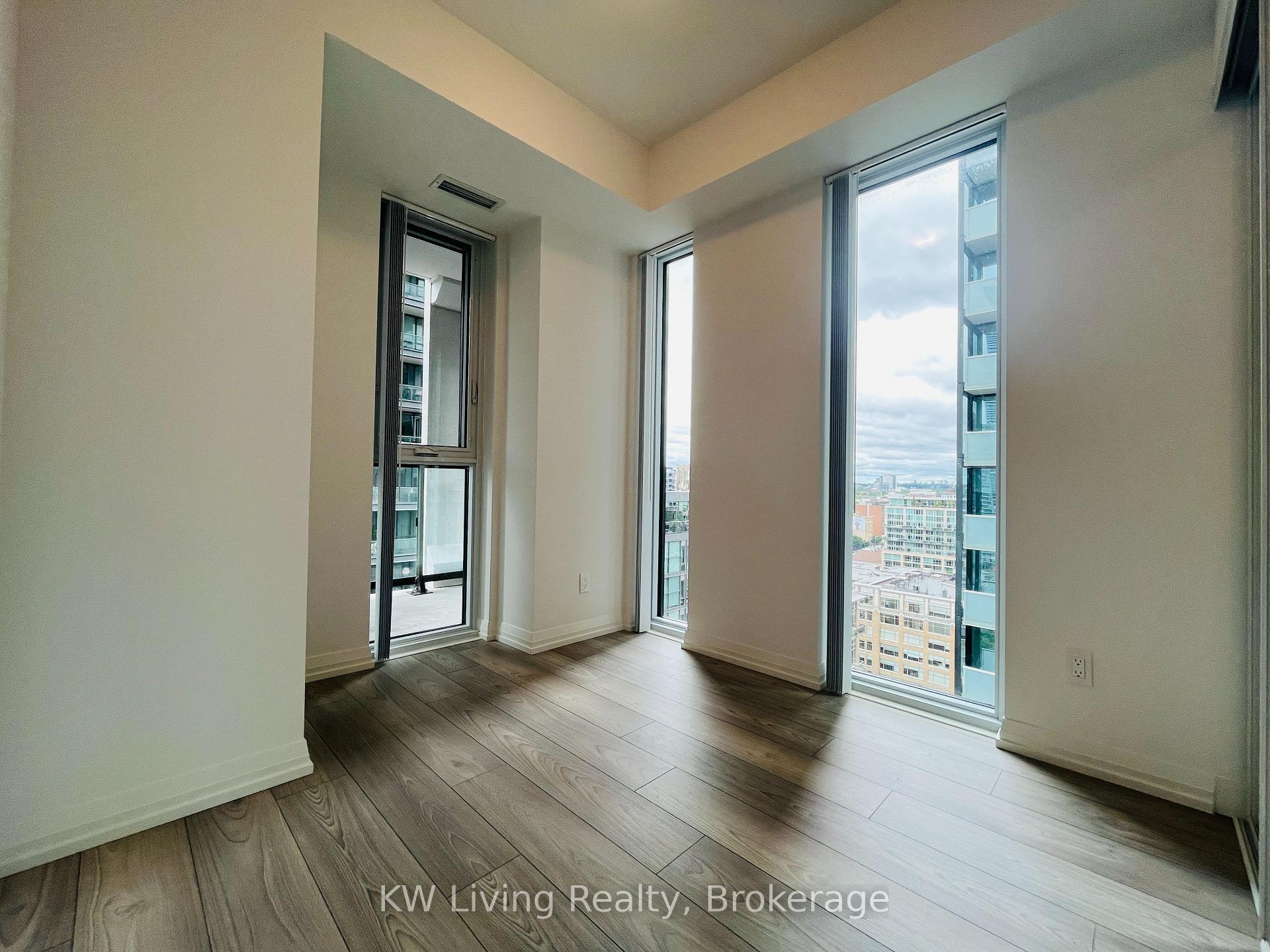 Photo 6 of Unit 1822, 400 King Street W, Toronto, Waterfront Communities — HOMEH