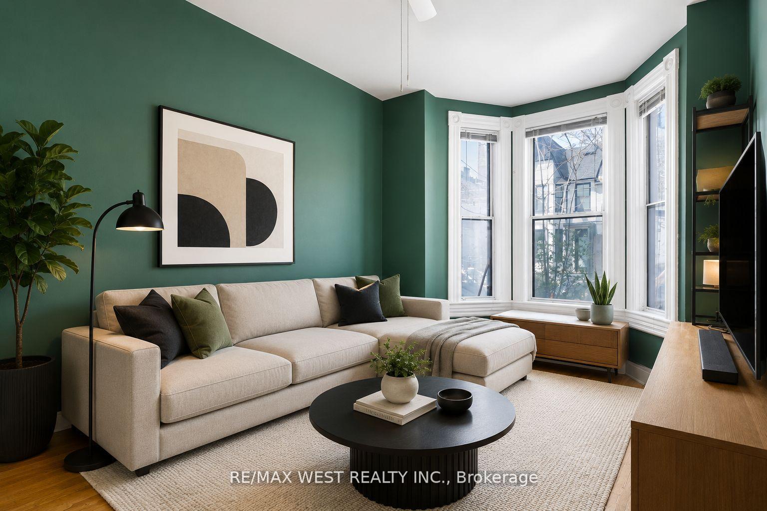 Photo 6 of 39 Noble Street, Toronto, Roncesvalles — HOMEH