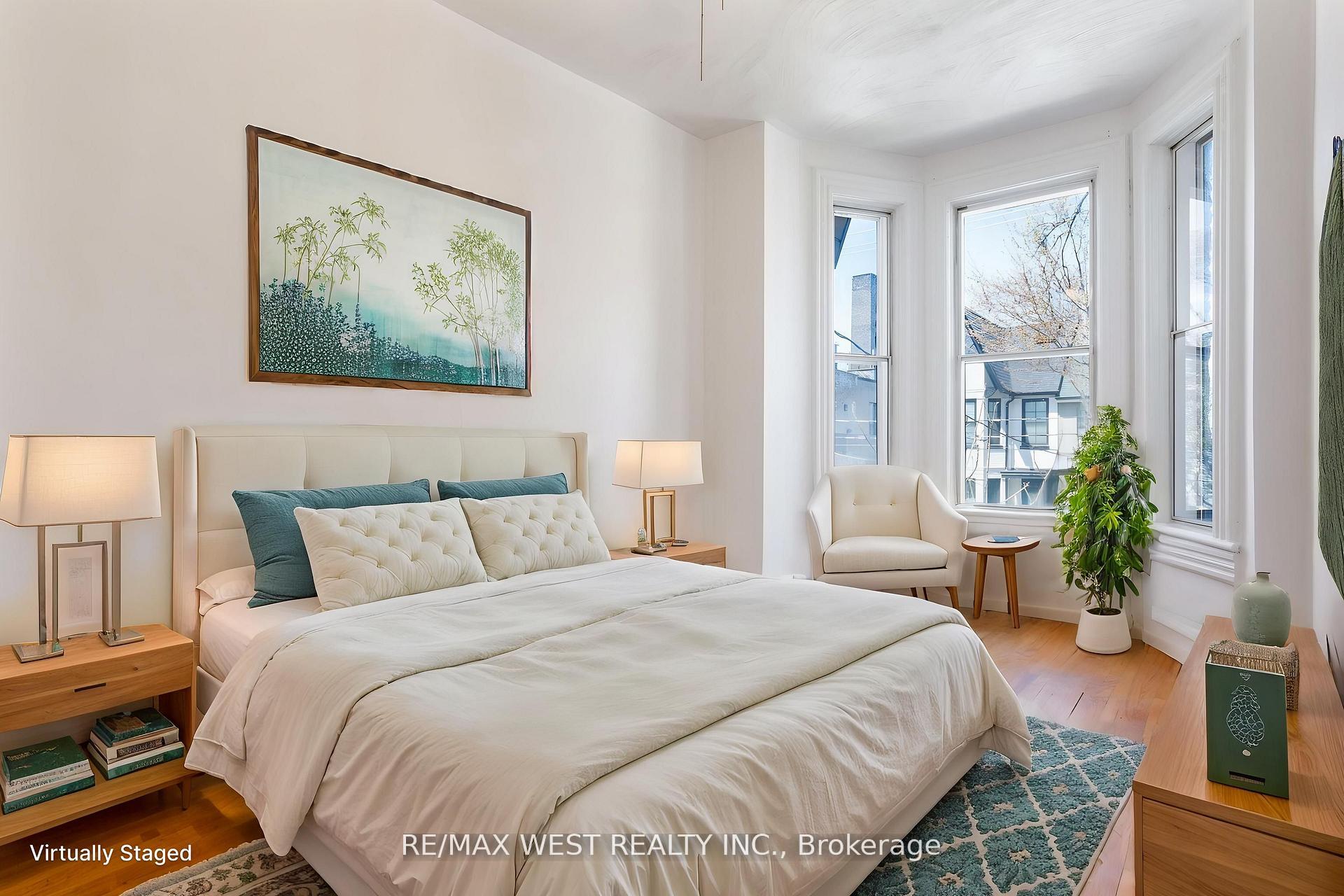 Photo 32 of 39 Noble Street, Toronto, Roncesvalles — HOMEH