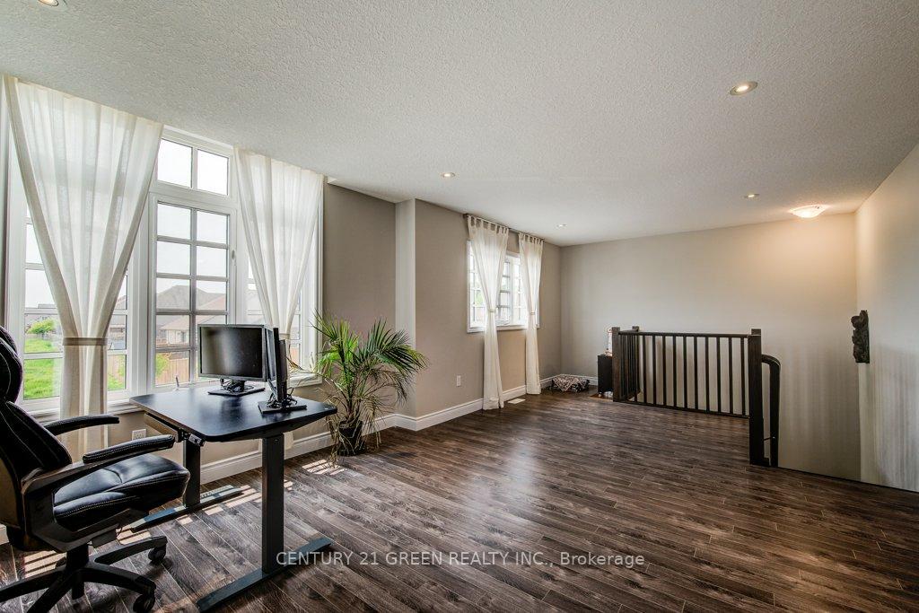 Photo 22 of 318 William Street, Woolwich, Elmira — HOMEH