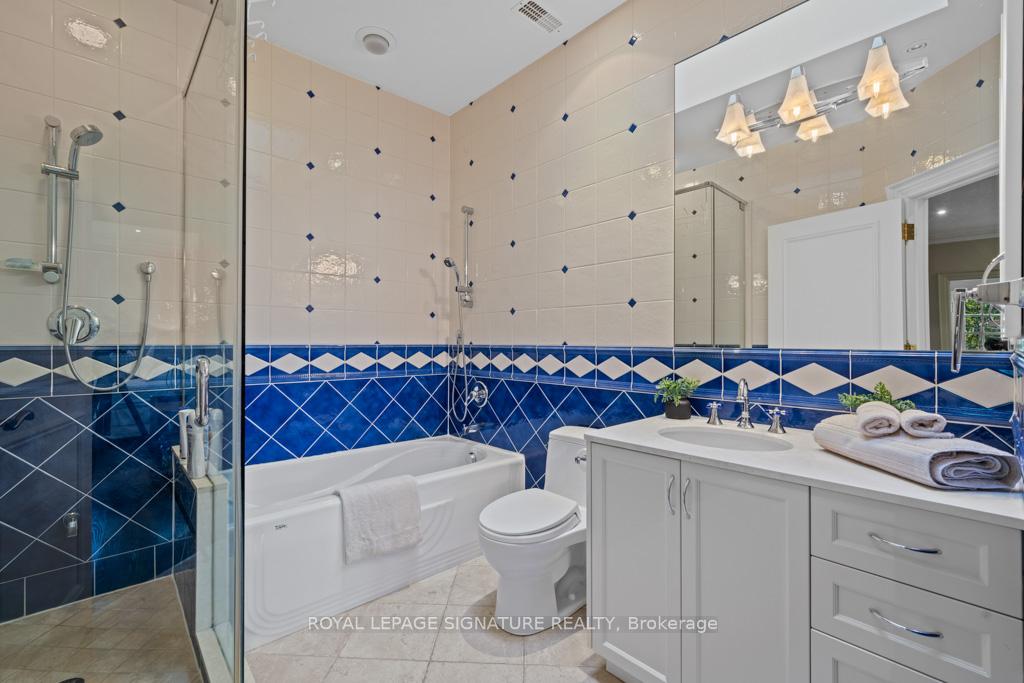 Photo 21 of 428 Glengrove Avenue, Toronto, Bedford Park-Nortown — HOMEH