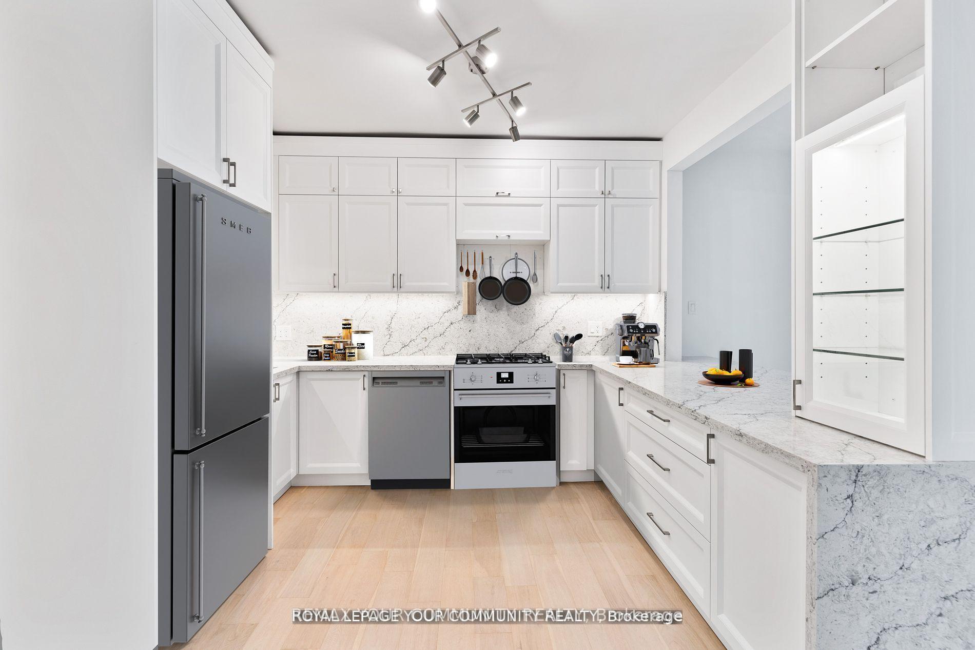 Photo 6 of Unit 2402, 10 Queens Quay W, Toronto, Waterfront Communities — HOMEH