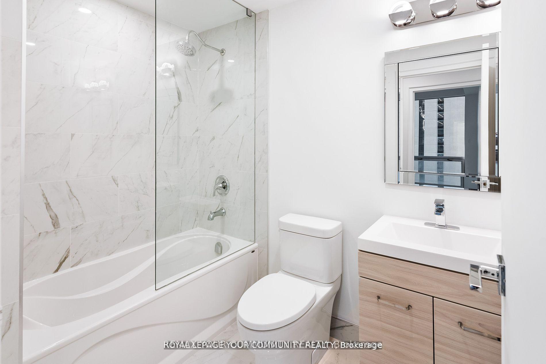 Photo 14 of Unit 2402, 10 Queens Quay W, Toronto, Waterfront Communities — HOMEH