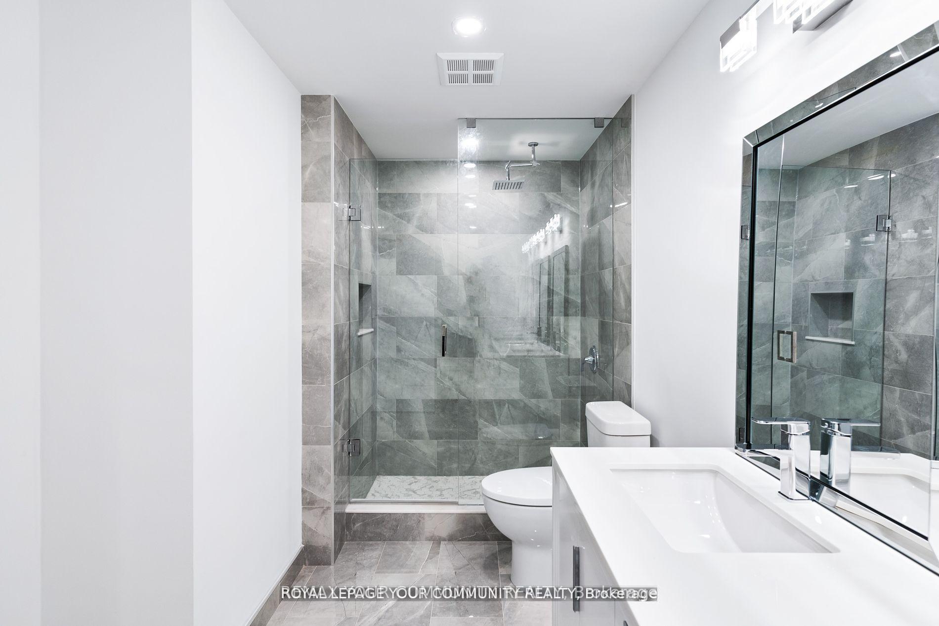 Photo 17 of Unit 2402, 10 Queens Quay W, Toronto, Waterfront Communities — HOMEH