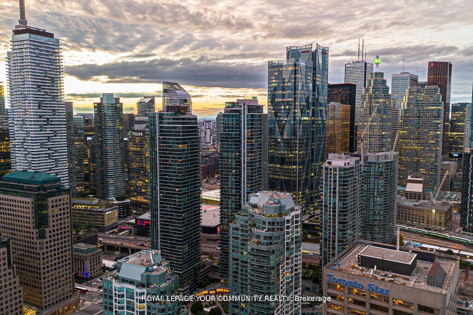 Photo 21 of Unit 2402, 10 Queens Quay W, Toronto, Waterfront Communities — HOMEH