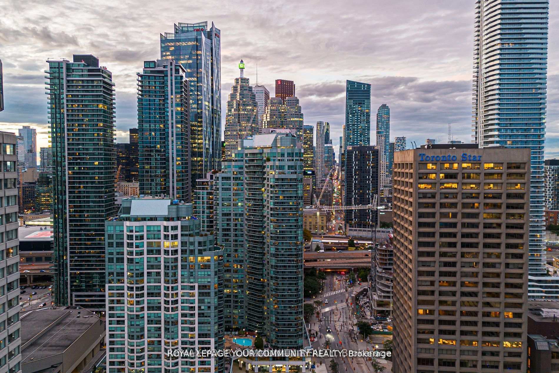 Photo 23 of Unit 2402, 10 Queens Quay W, Toronto, Waterfront Communities — HOMEH
