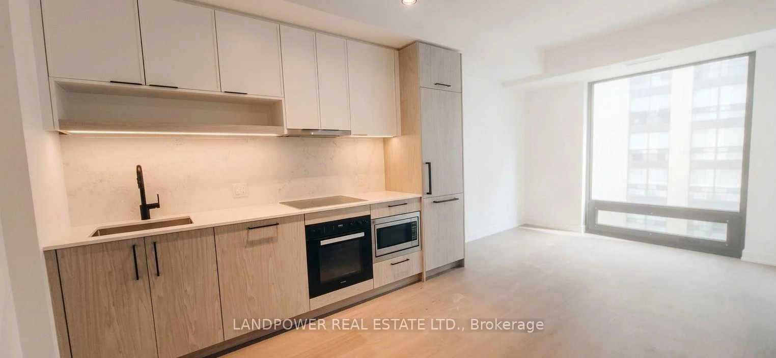 Photo 15 of Unit 1026, 89 Montclair Avenue, Toronto, Forest Hill South — HOMEH