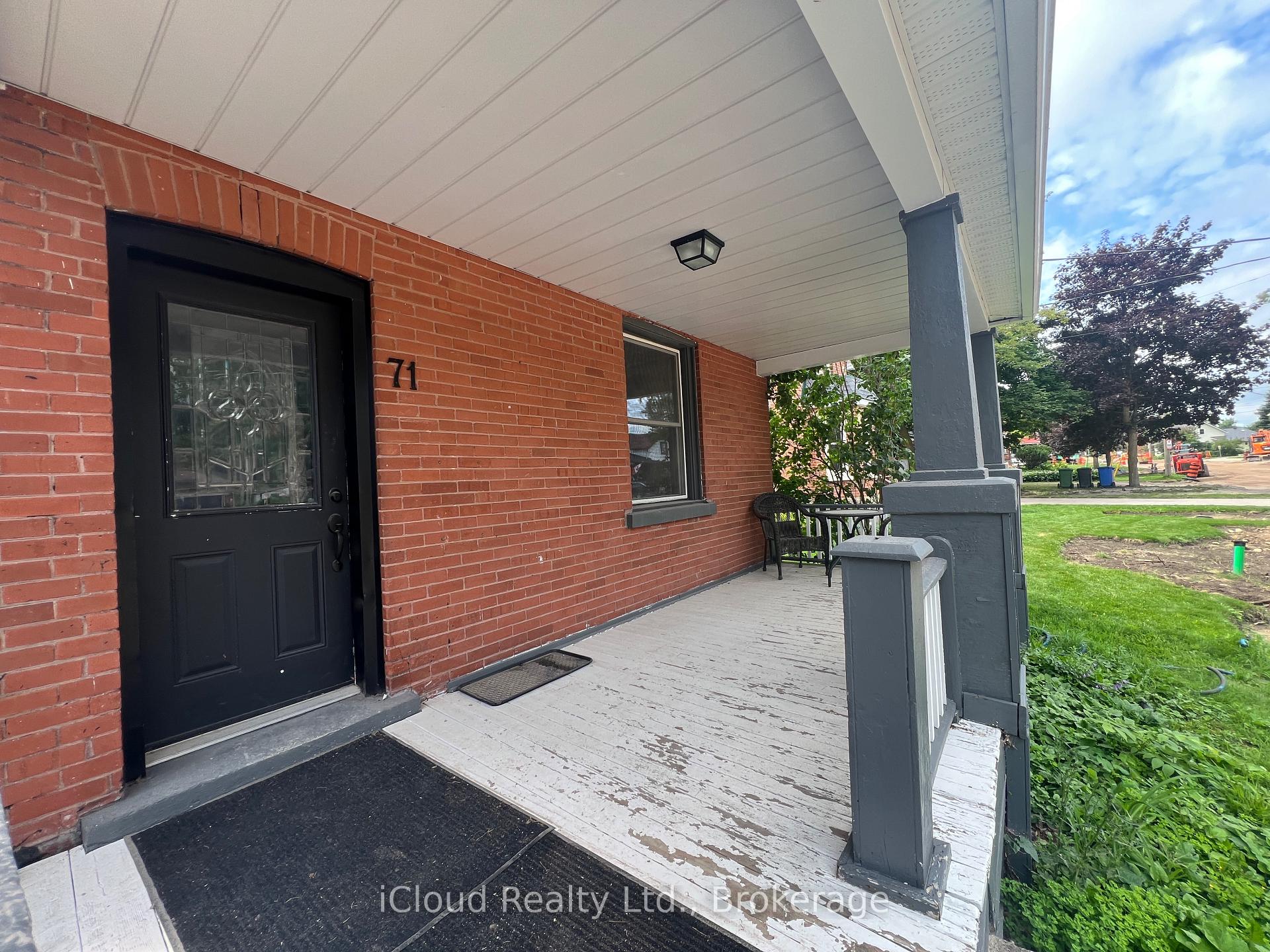 Photo 3 of 71 Osprey Street S, Southgate — HOMEH