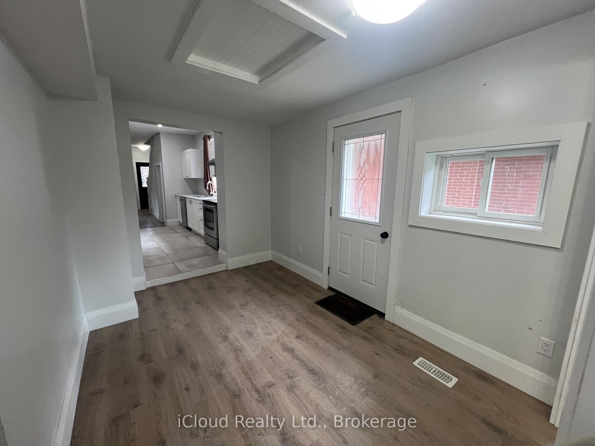Photo 13 of 71 Osprey Street S, Southgate — HOMEH