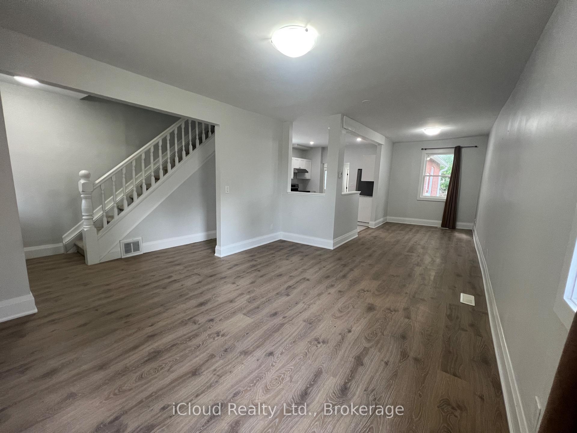Photo 15 of 71 Osprey Street S, Southgate — HOMEH