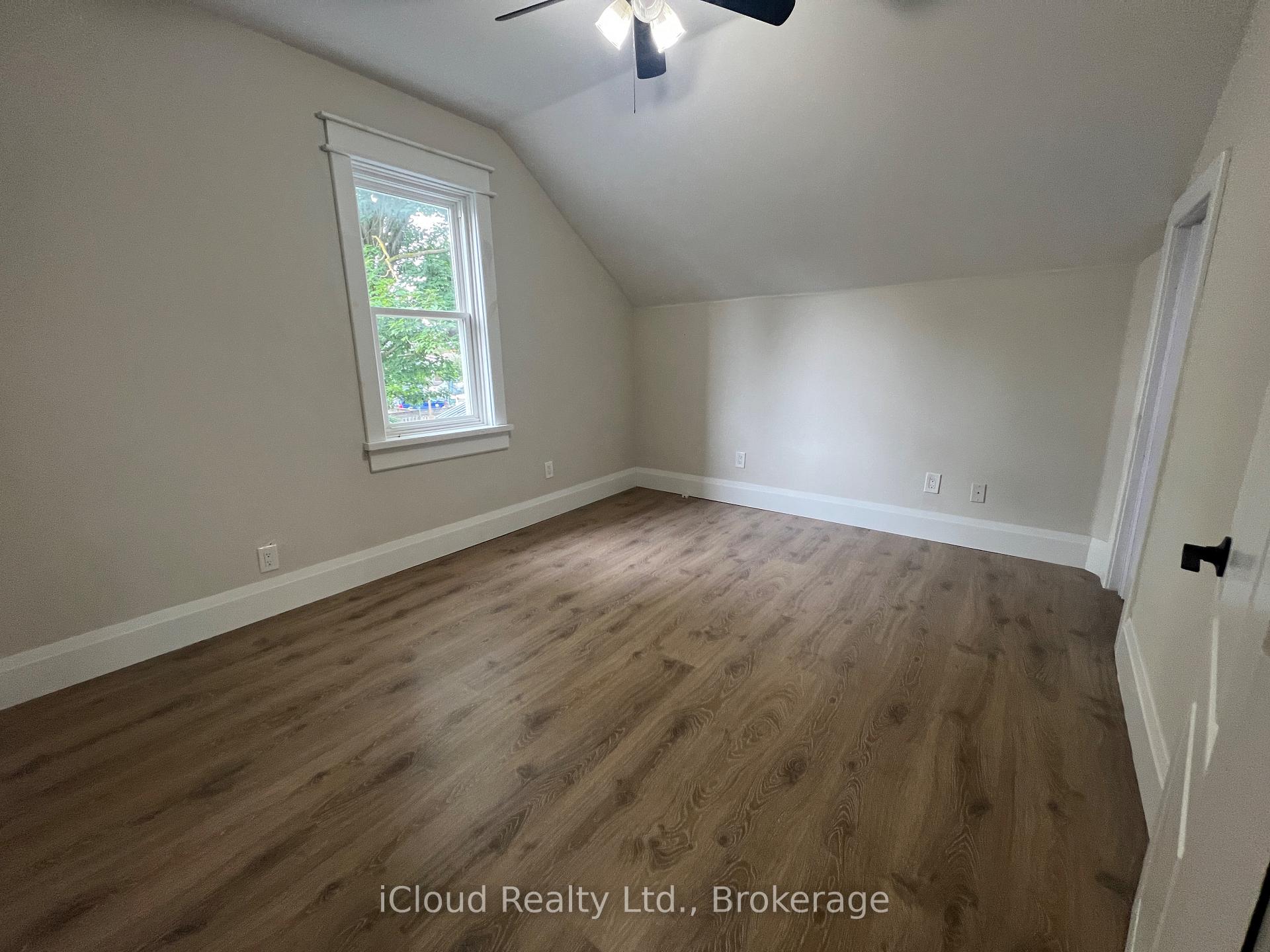 Photo 23 of 71 Osprey Street S, Southgate — HOMEH