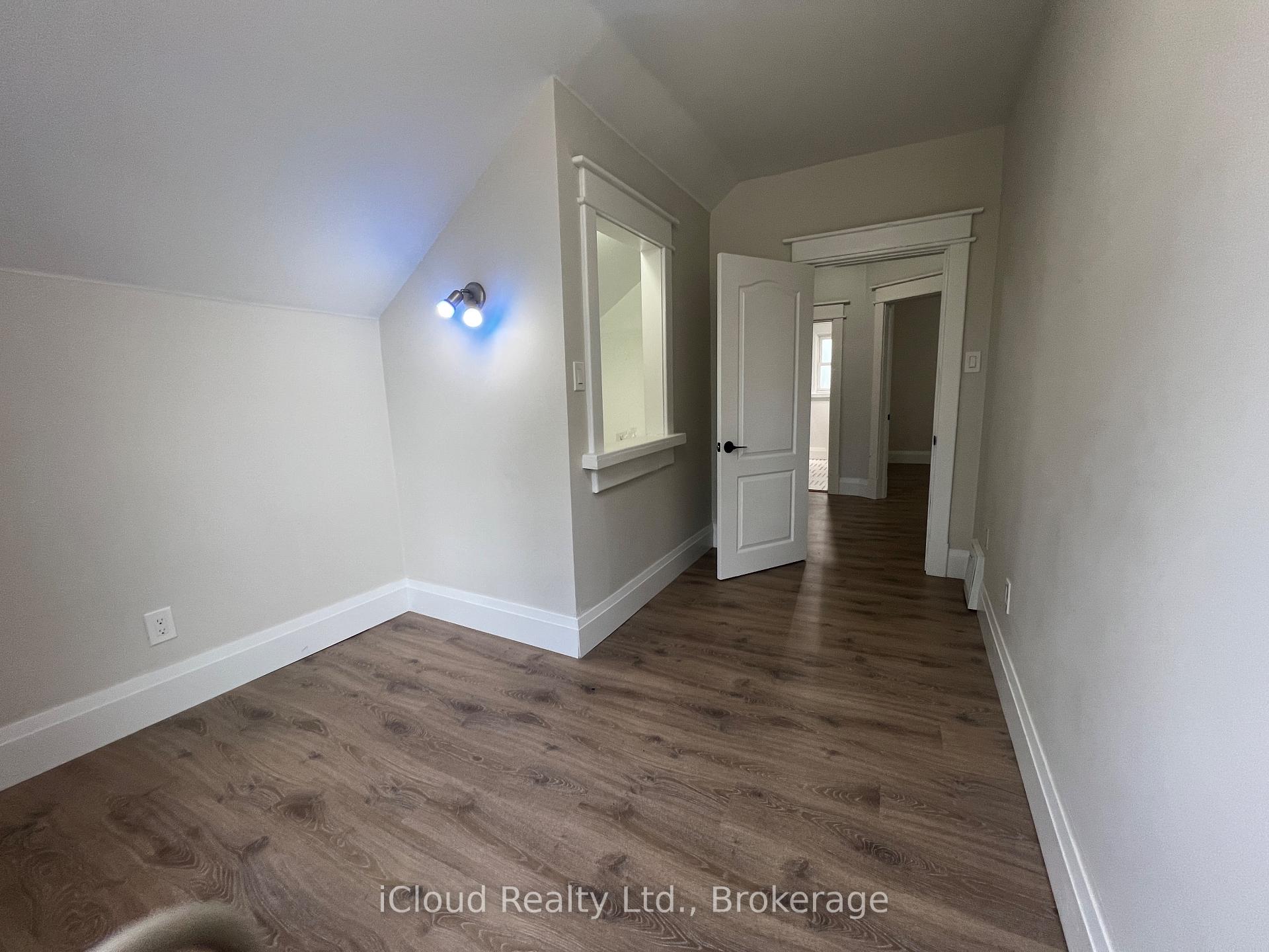Photo 29 of 71 Osprey Street S, Southgate — HOMEH