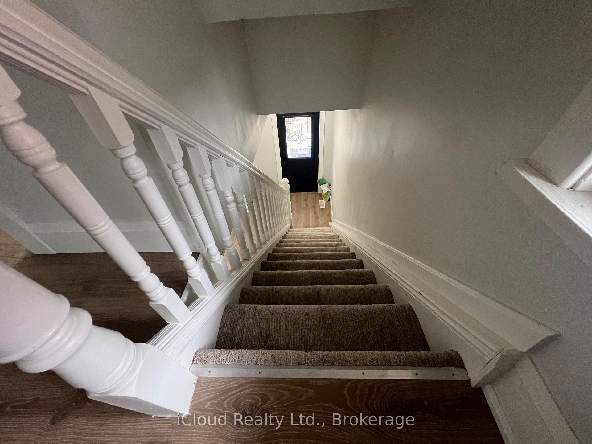 Photo 30 of 71 Osprey Street S, Southgate — HOMEH