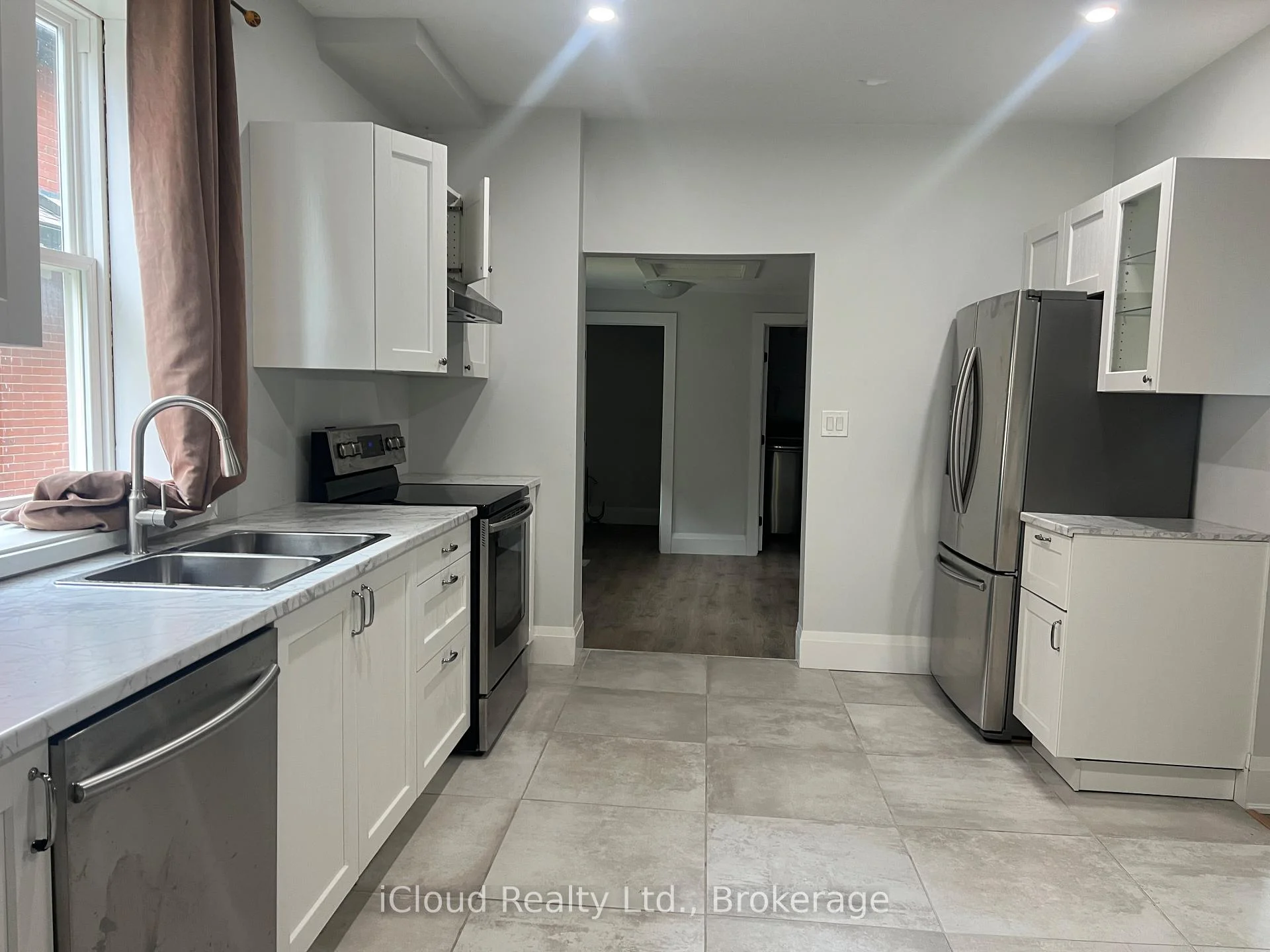 Photo 43 of 71 Osprey Street S, Southgate — HOMEH
