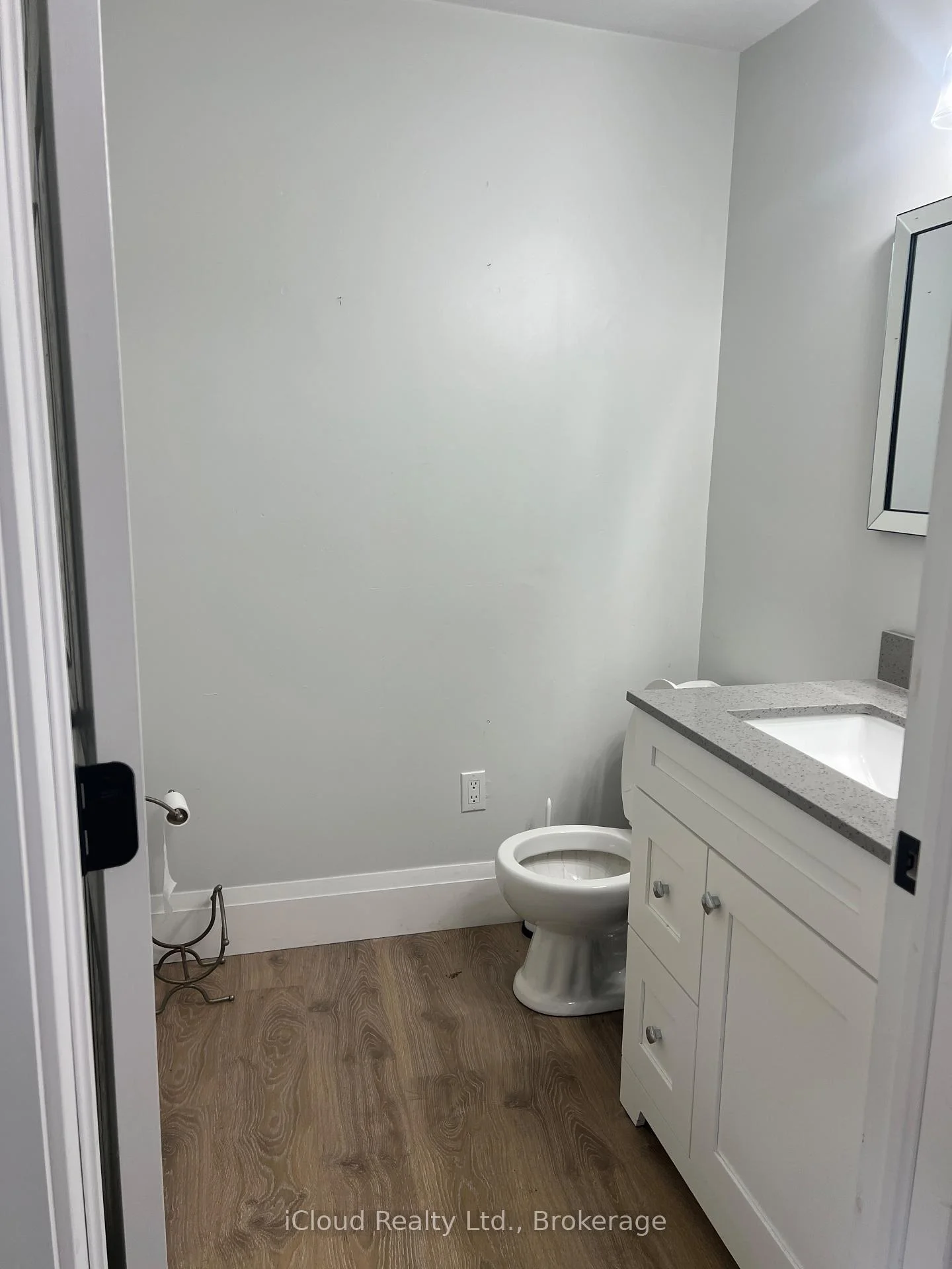 Photo 44 of 71 Osprey Street S, Southgate — HOMEH