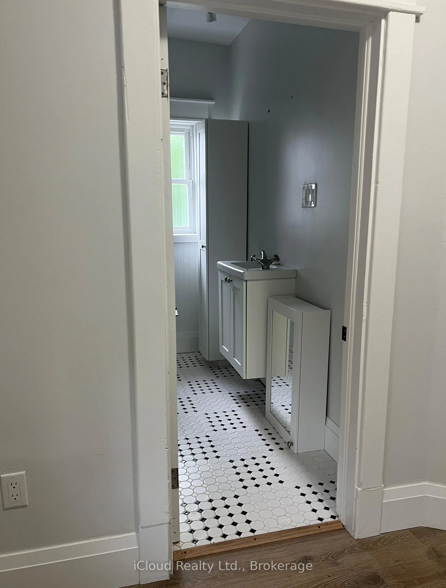 Photo 47 of 71 Osprey Street S, Southgate — HOMEH