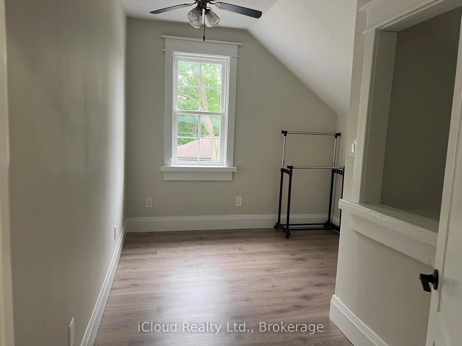Photo 49 of 71 Osprey Street S, Southgate — HOMEH