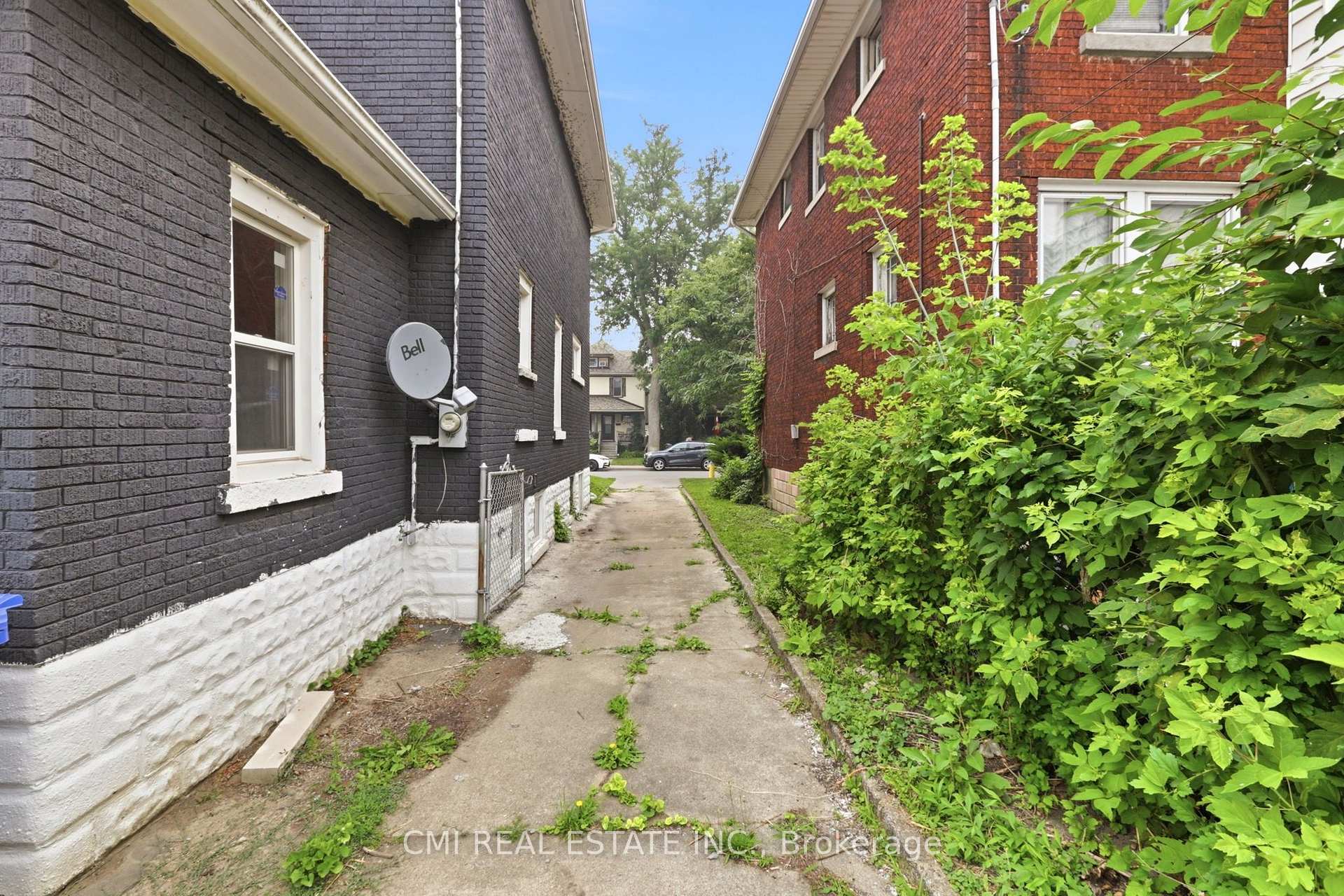Photo 47 of 255 Hall Avenue, Windsor, Walkerville — HOMEH