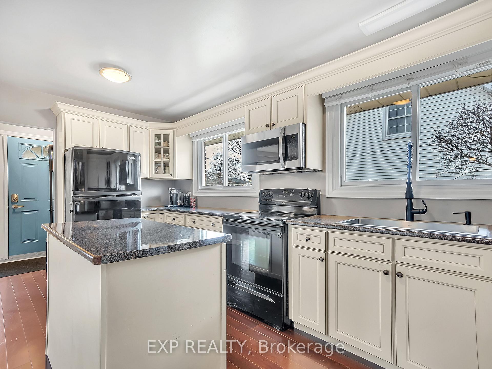 Photo 16 of 16 Applewood Drive, Belleville, Belleville Ward — HOMEH