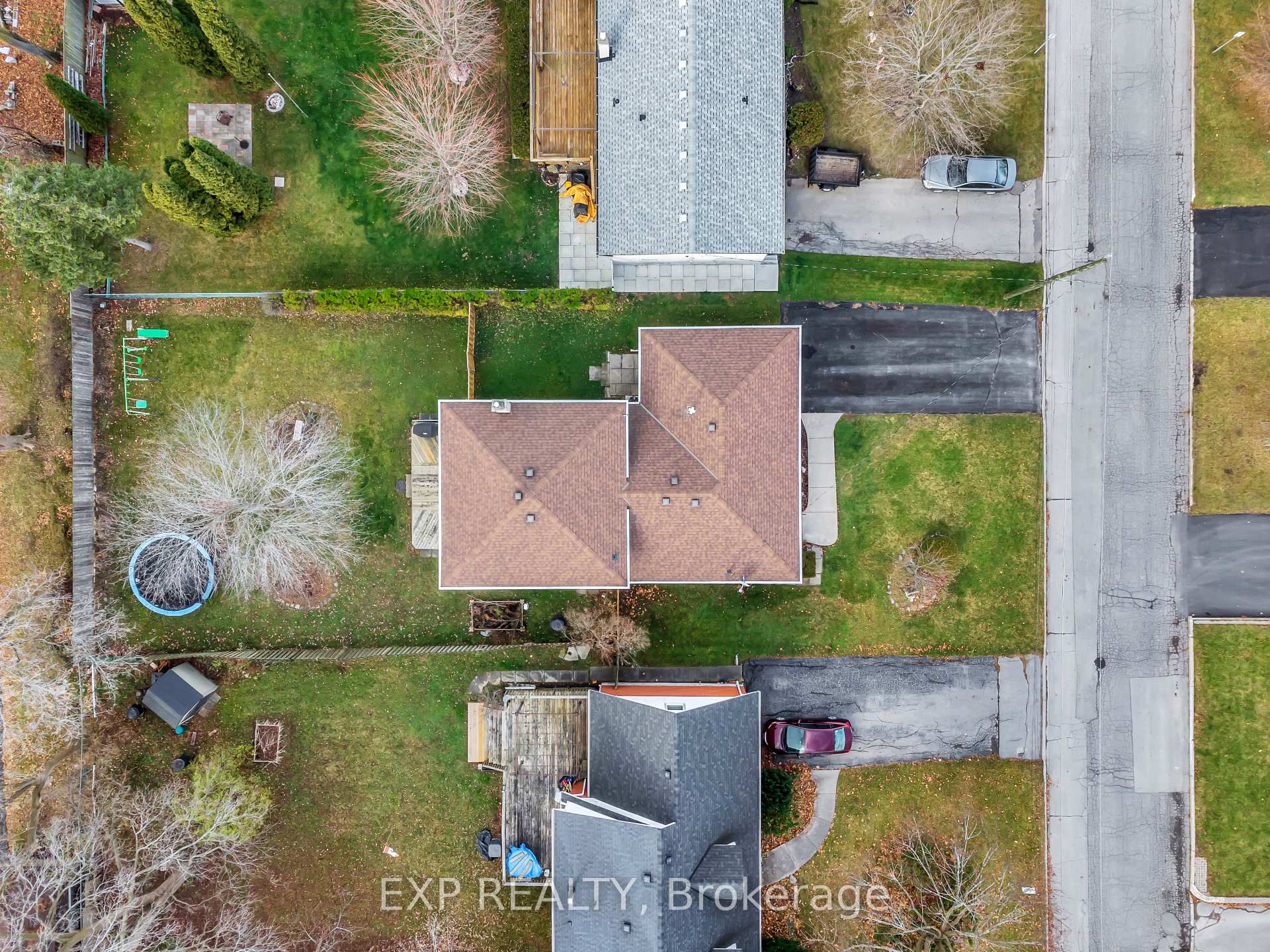 Photo 47 of 16 Applewood Drive, Belleville, Belleville Ward — HOMEH