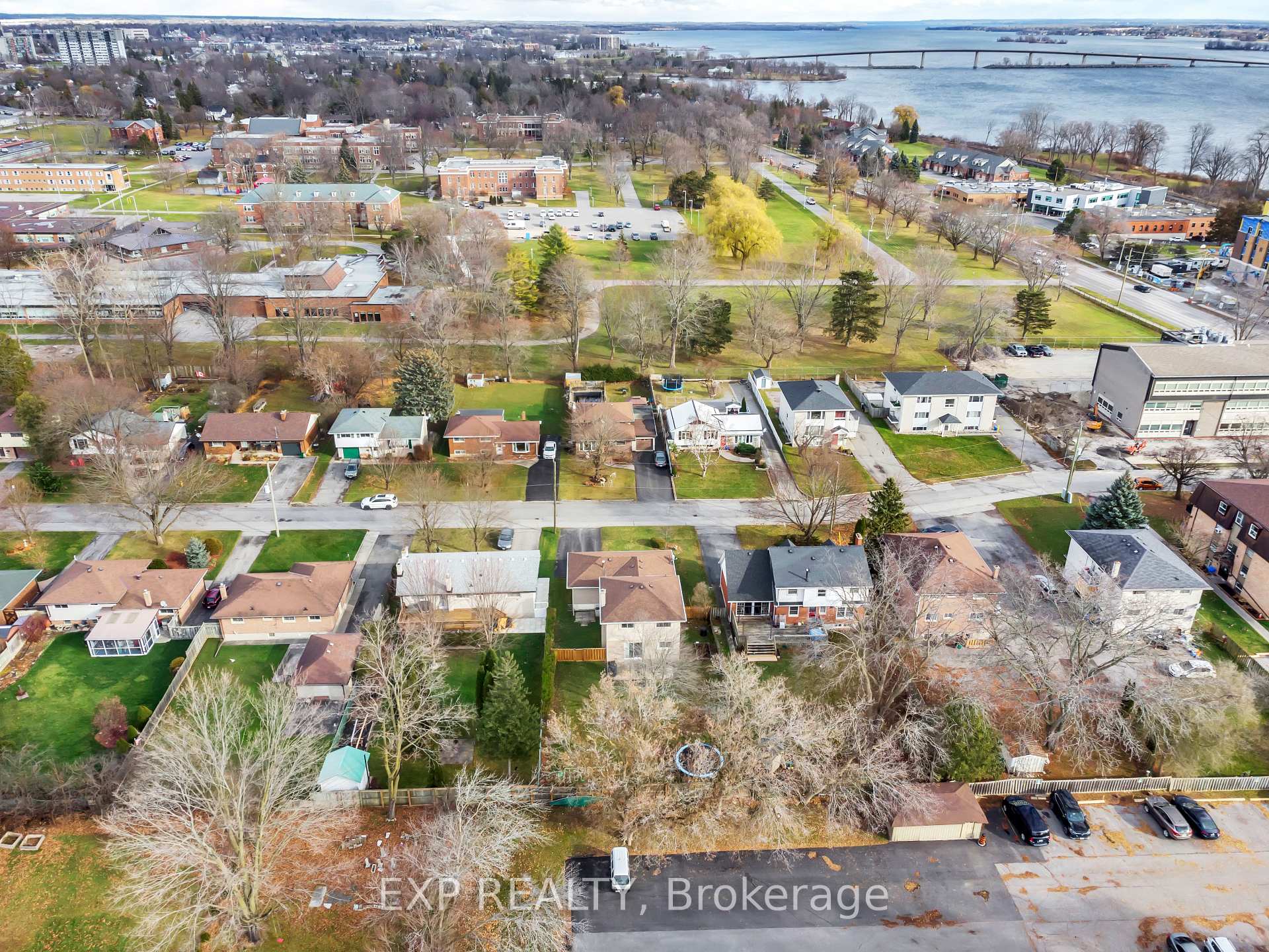 Photo 50 of 16 Applewood Drive, Belleville, Belleville Ward — HOMEH
